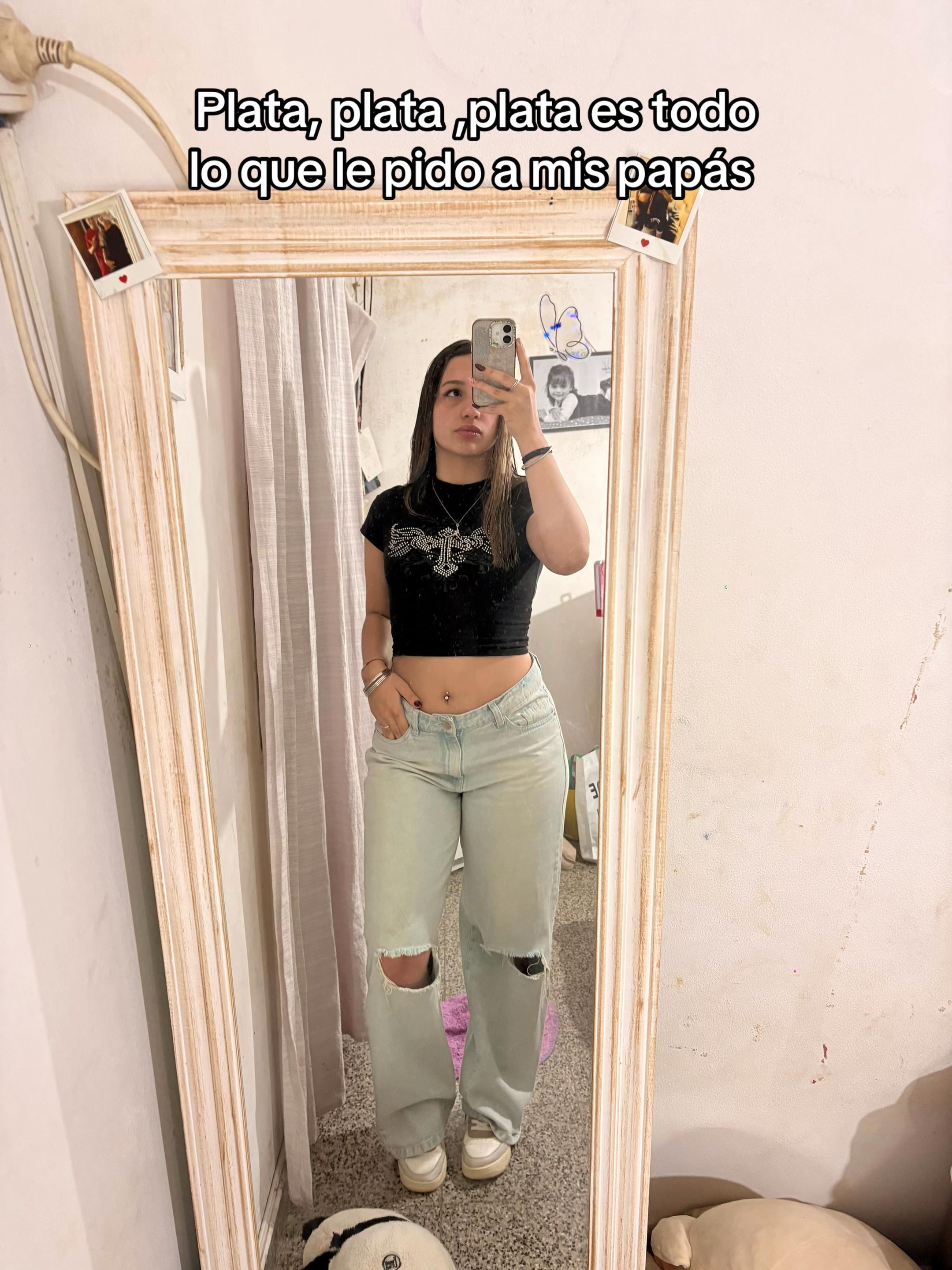 @Martu🧿