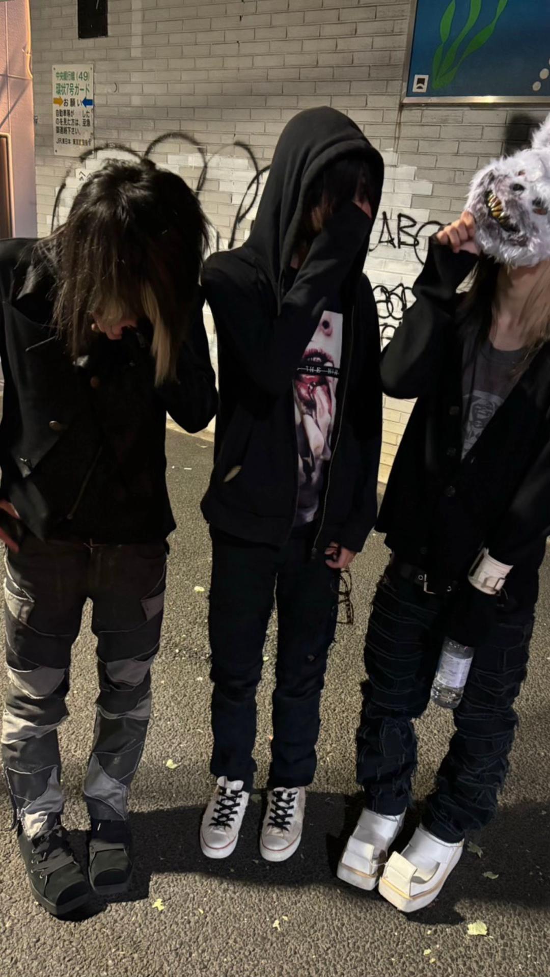 @Ten