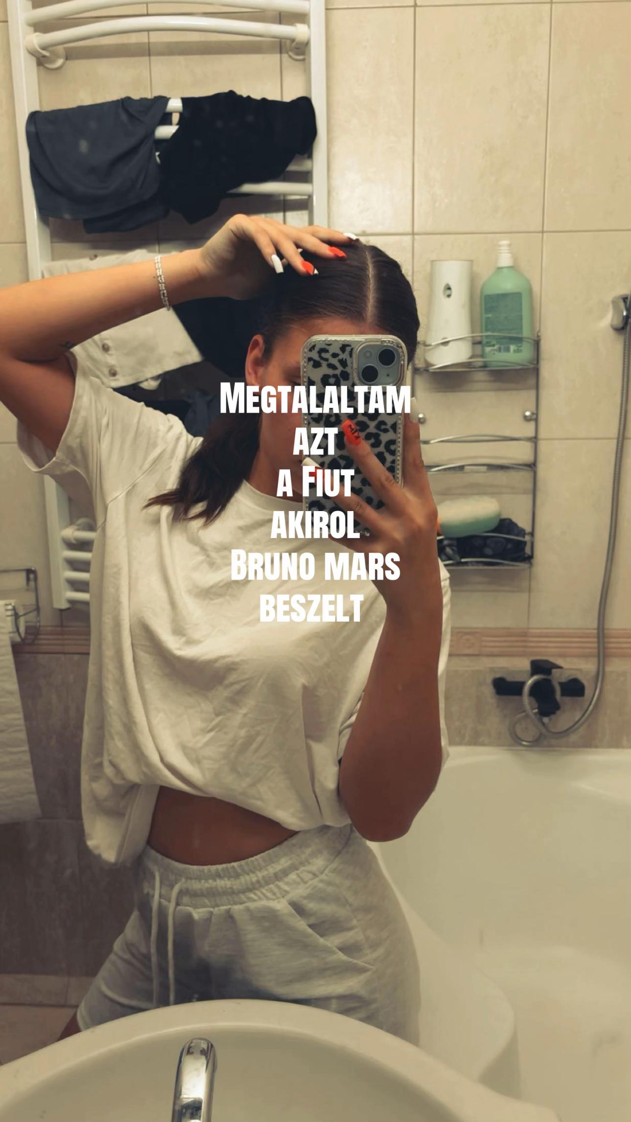 @𝒱𝒾𝓋𝒾