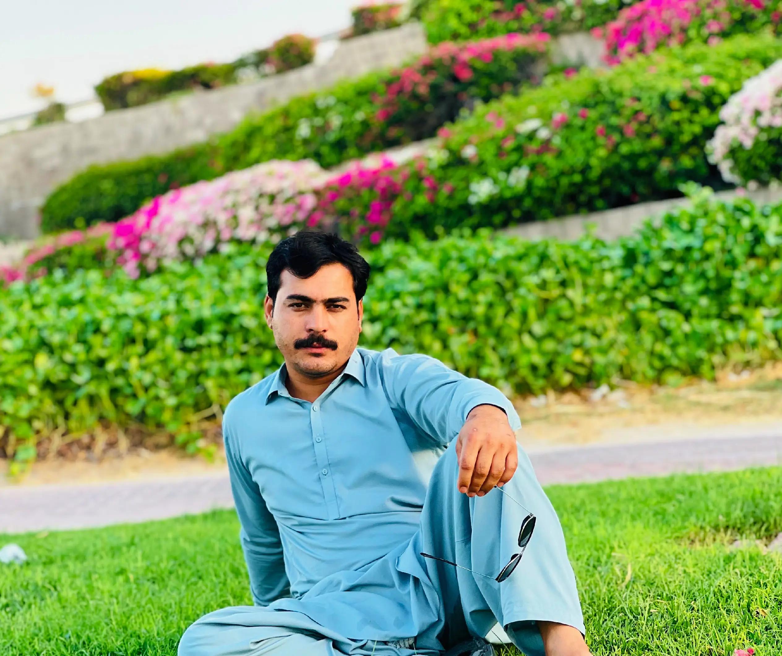 @عنم رنگ دیروجے🇶🇦🇶🇦