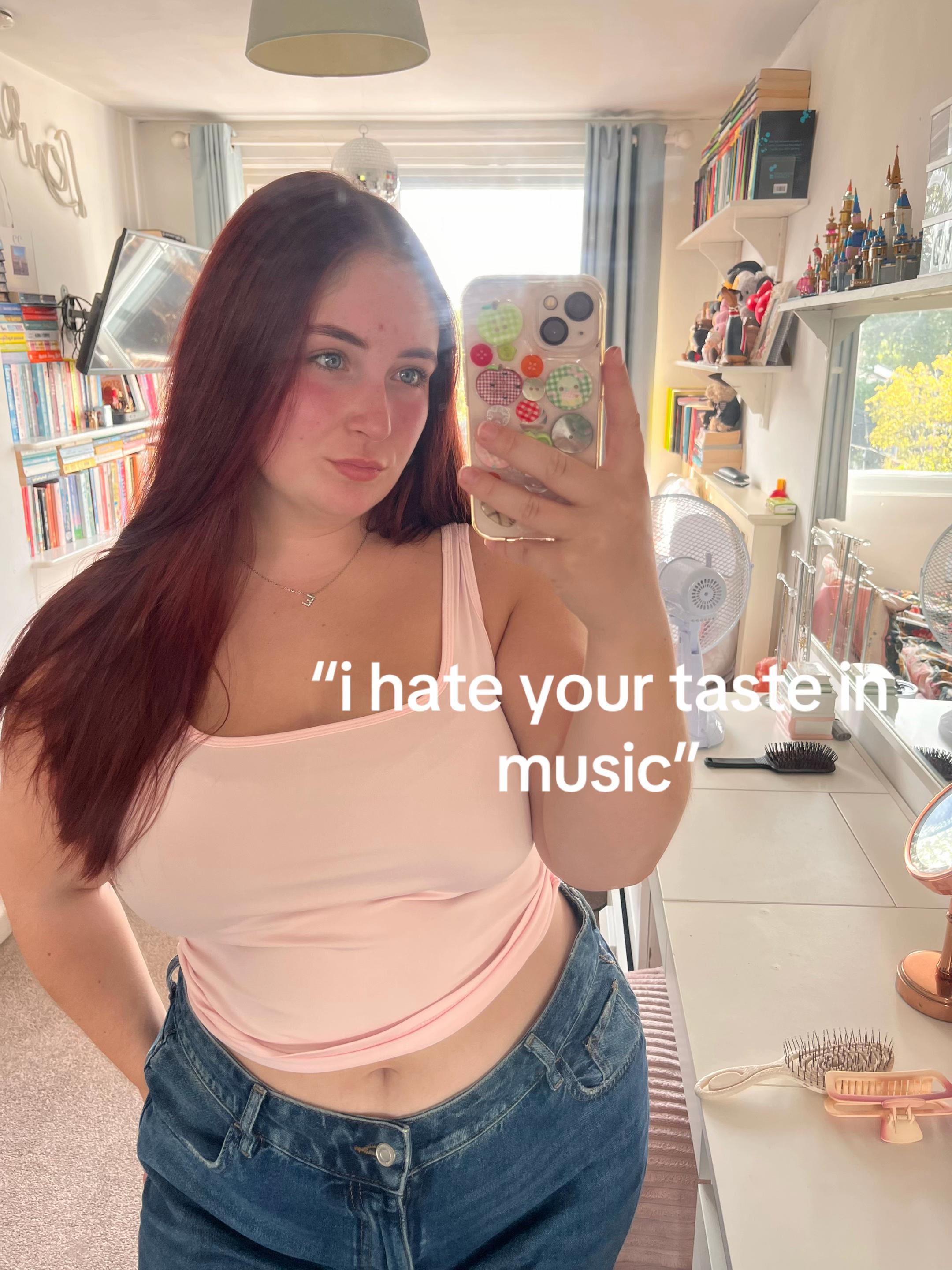 @em🦦