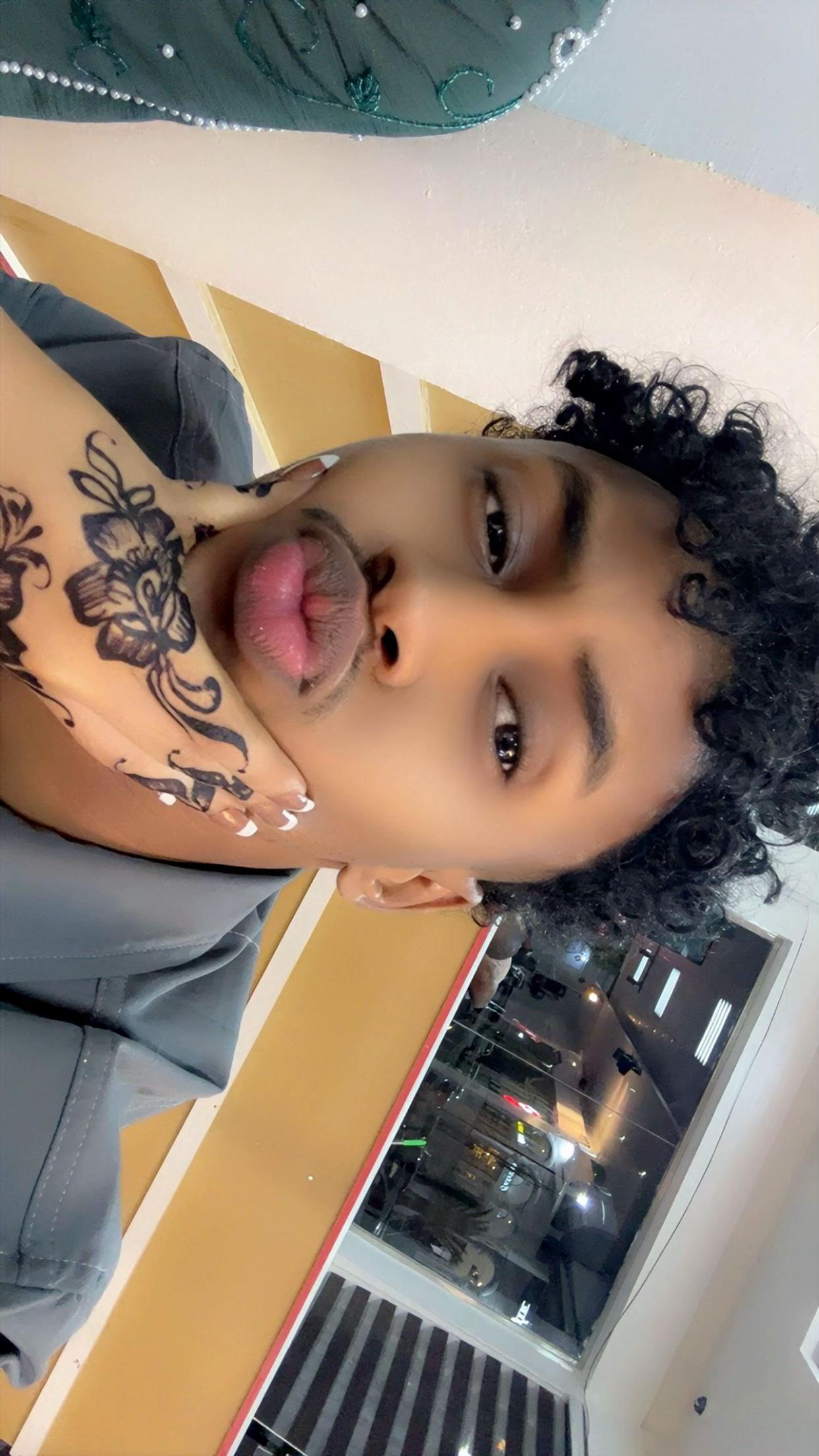 @unvailabl3_