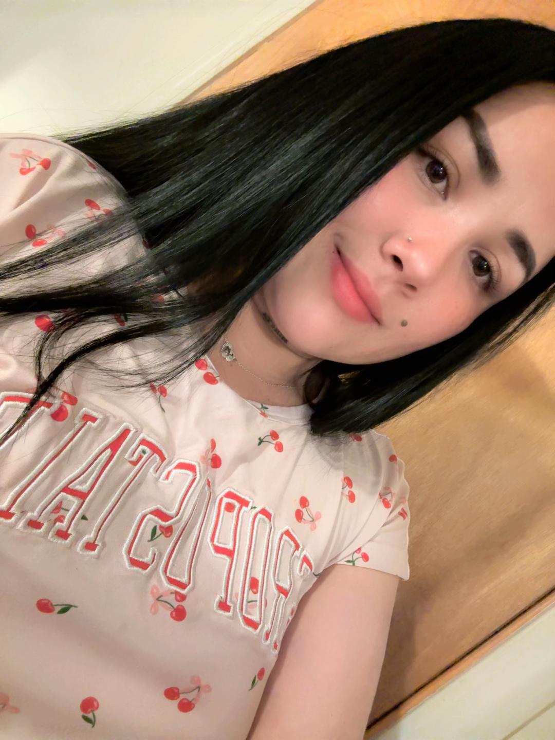 @Laura🦋