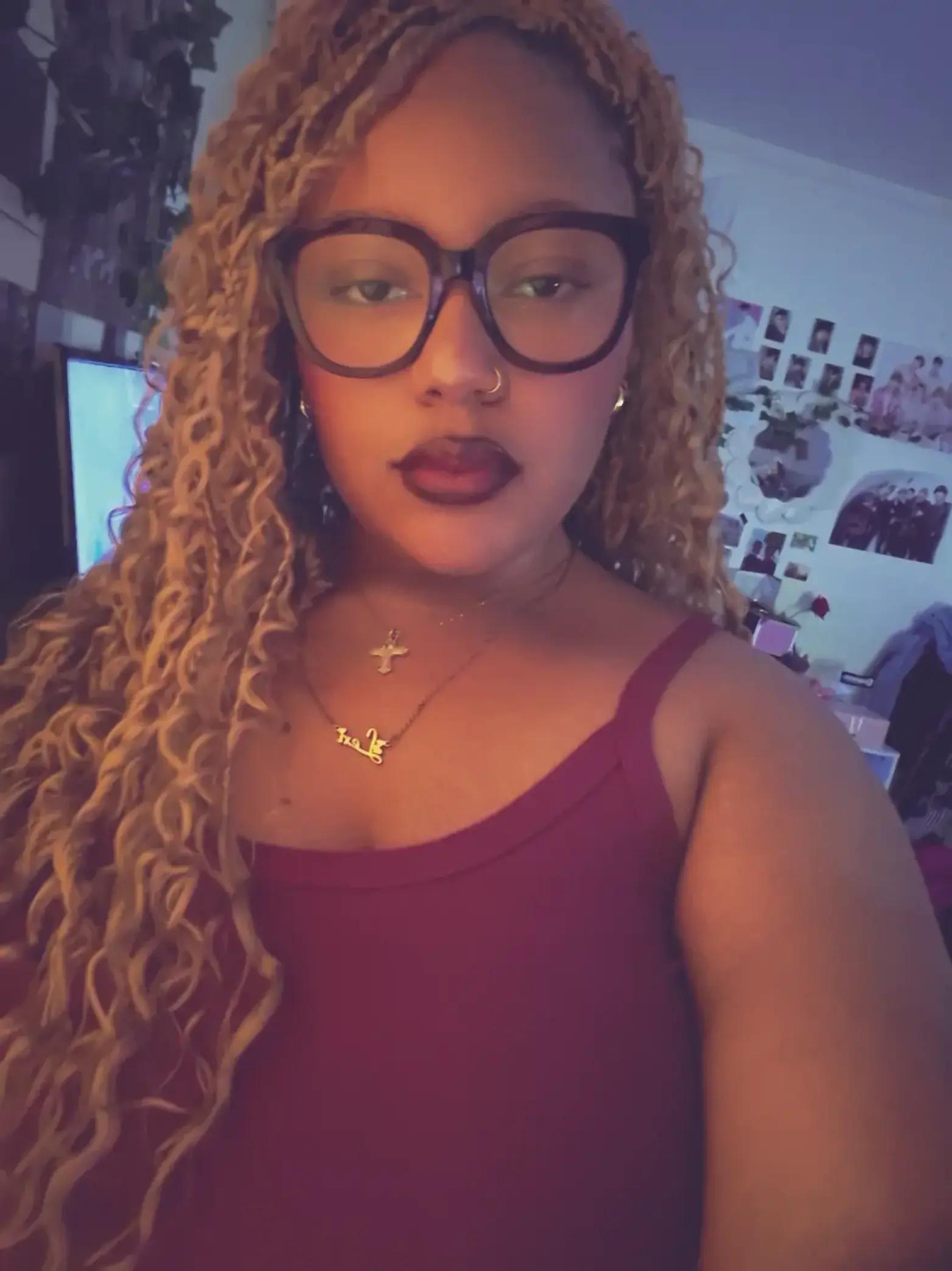 @𝑨𝒍𝒆𝒙𝒊𝒂 💋🍒