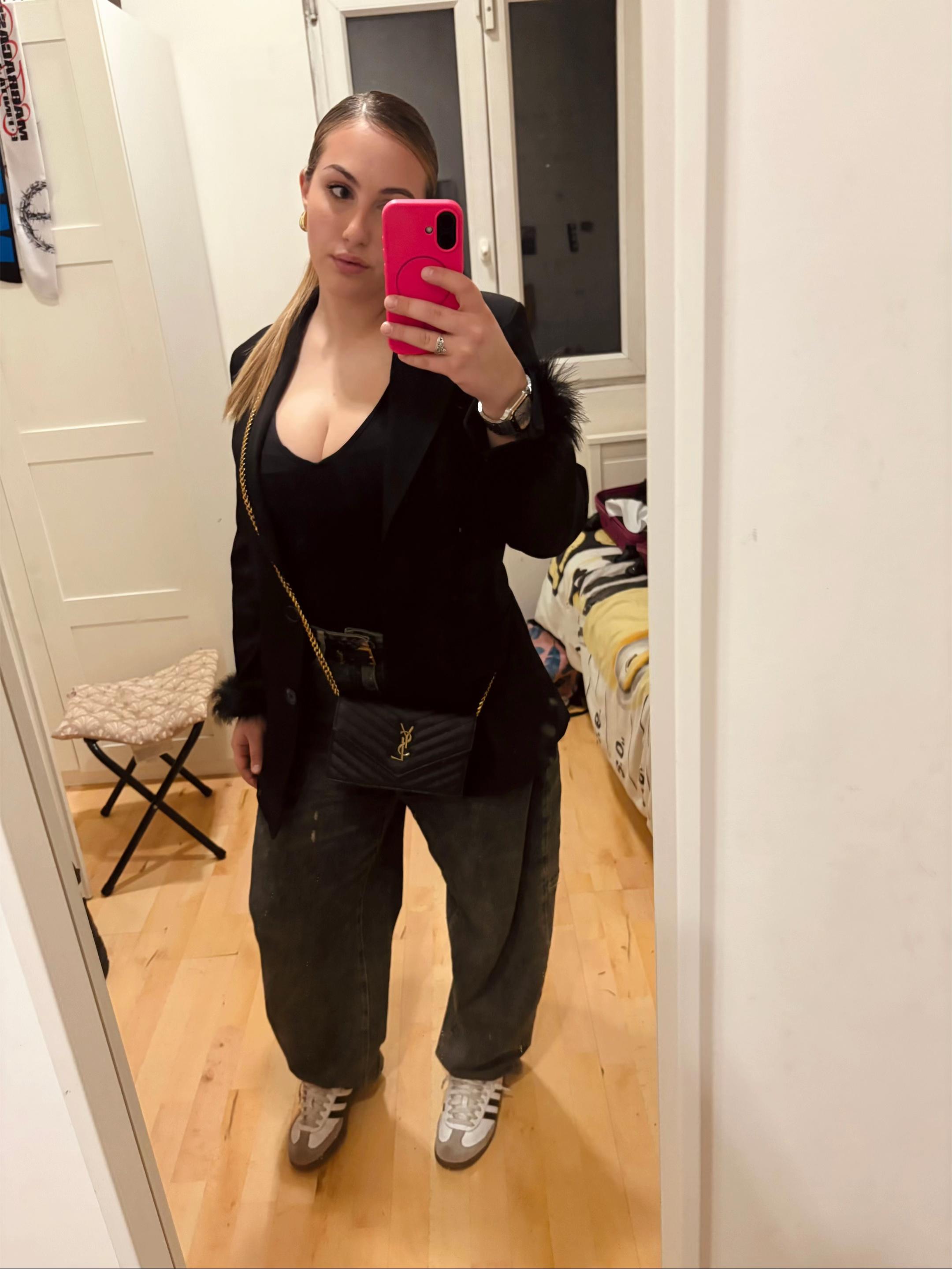 @𝐆𝐈𝐎𝐑𝐆𝐈𝐀