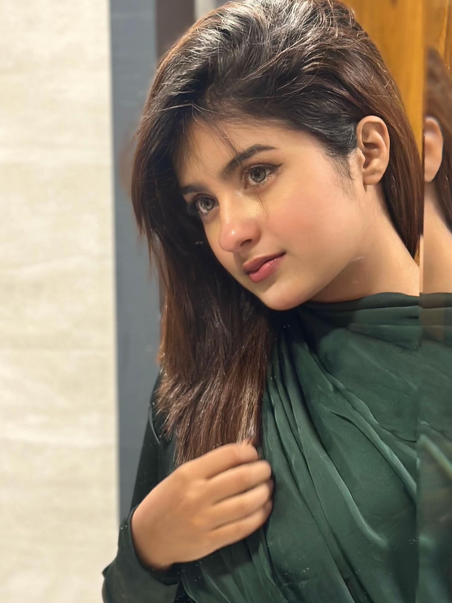 @sneha21🖤
