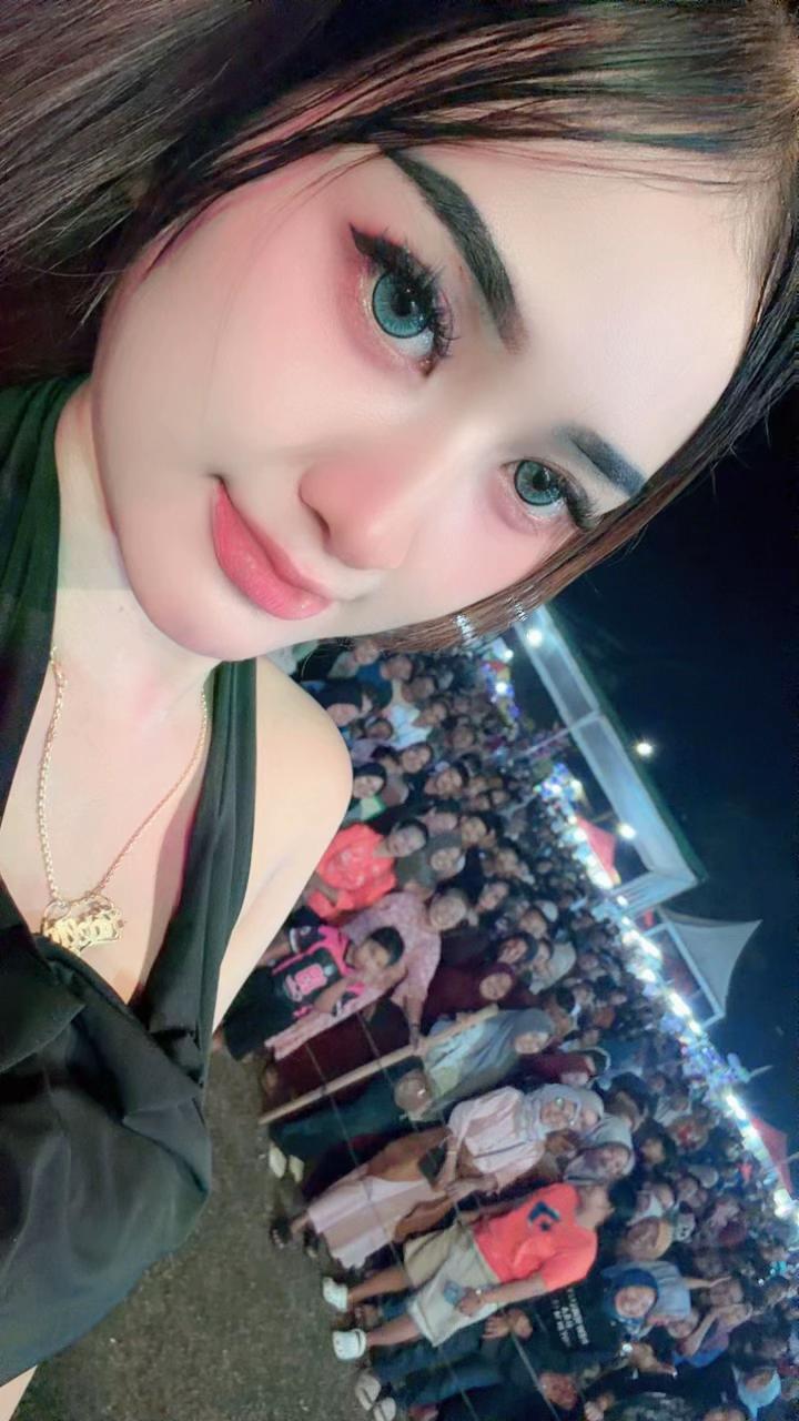 @Adelia Permata