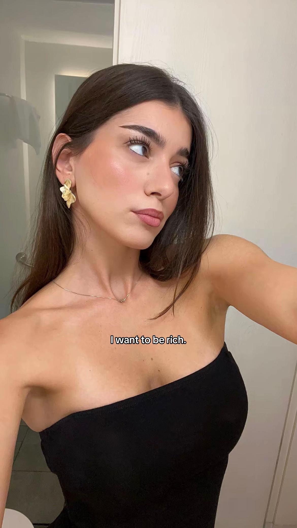 @xrysa.tzom