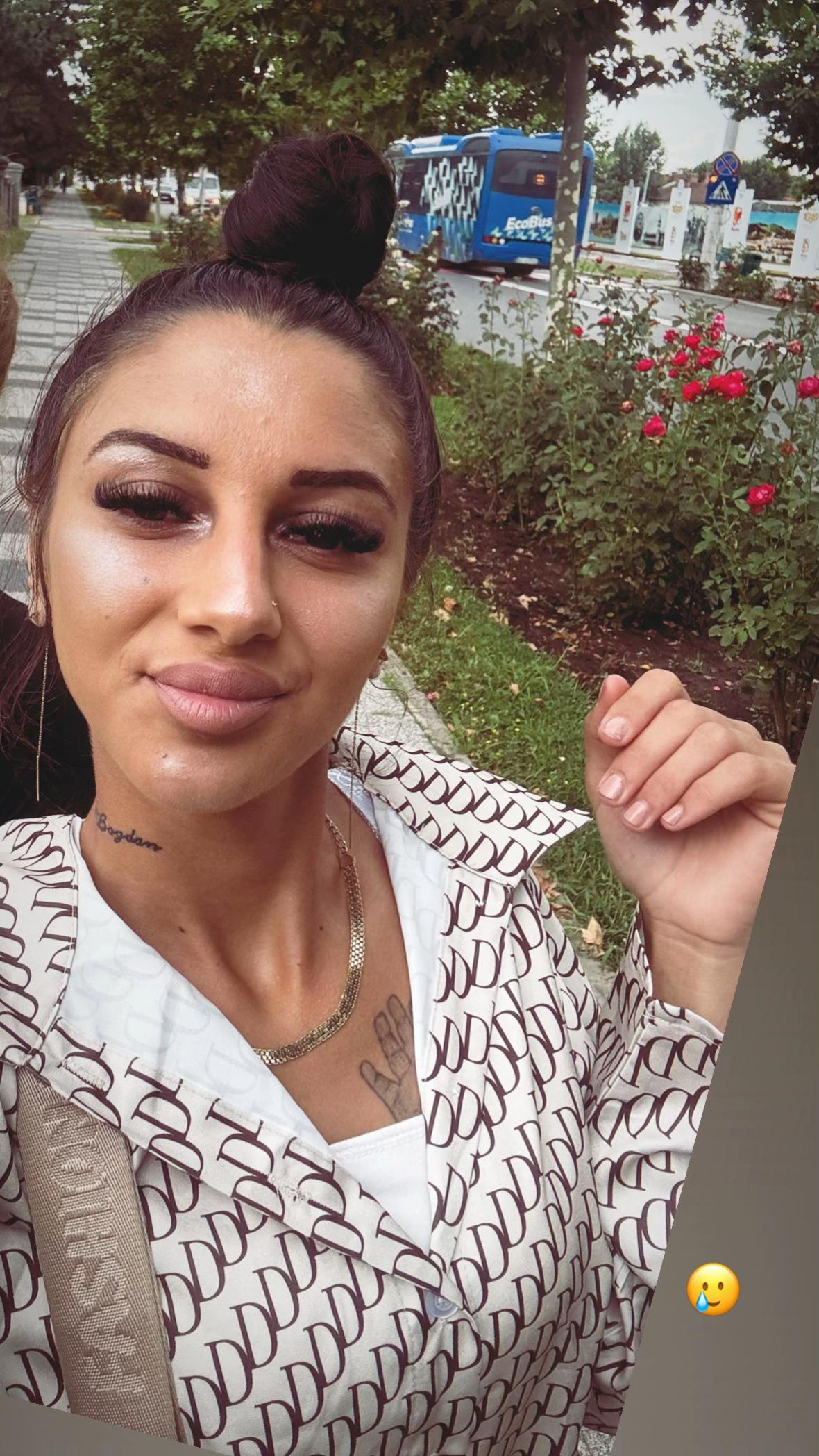 @Elenashalessio