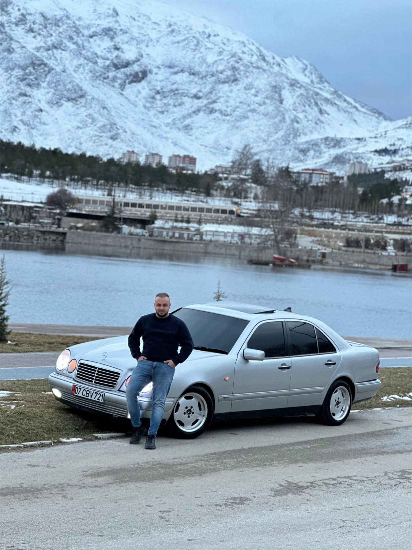 @Mustafa Karcıoğlu