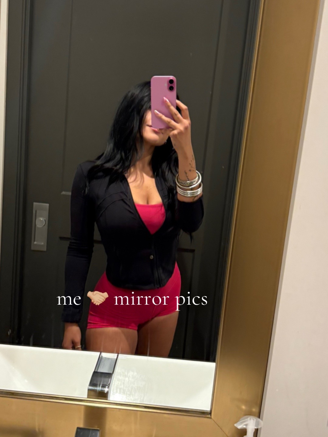 @thefitmommybod