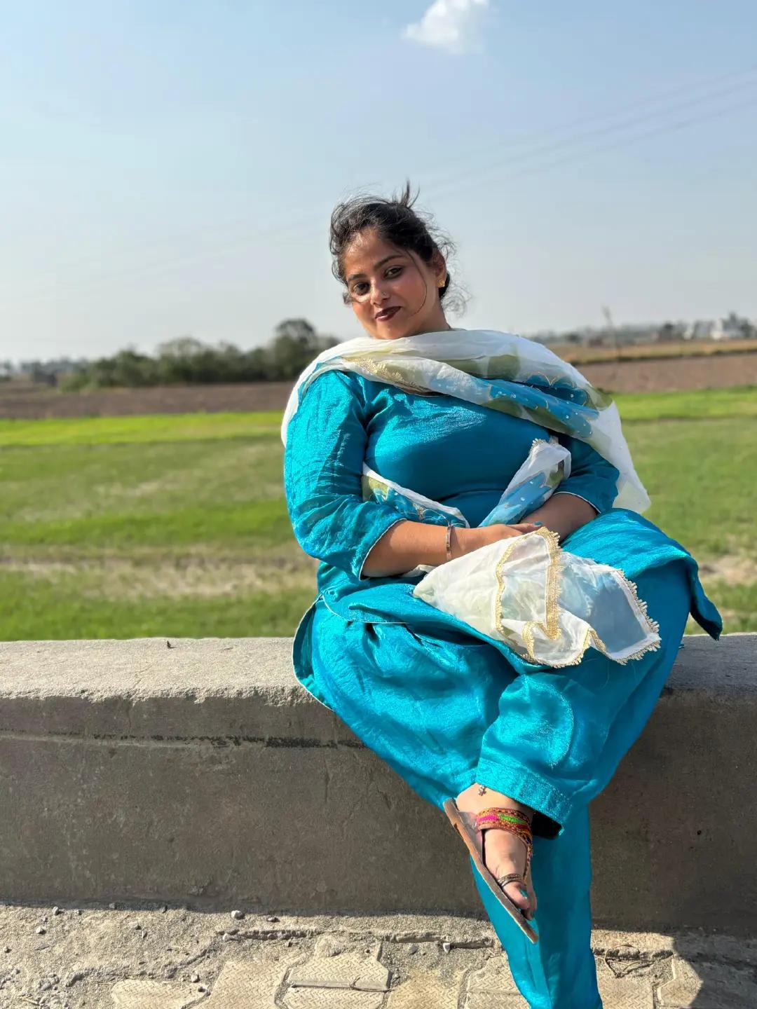 @Harpreet kaur 🇦🇪