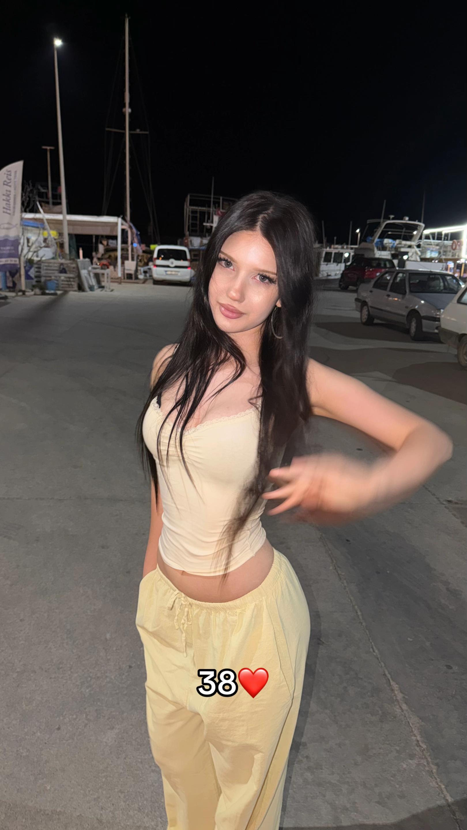 @Nesriiin