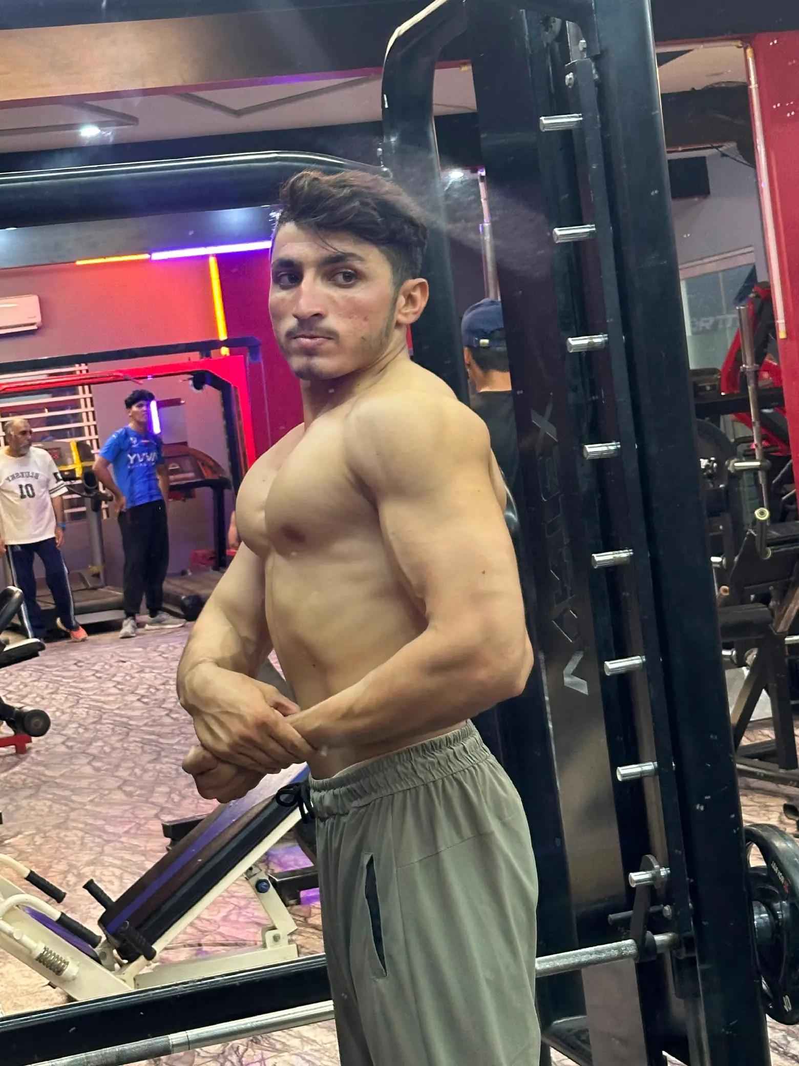 @🤫JYM BOY💪