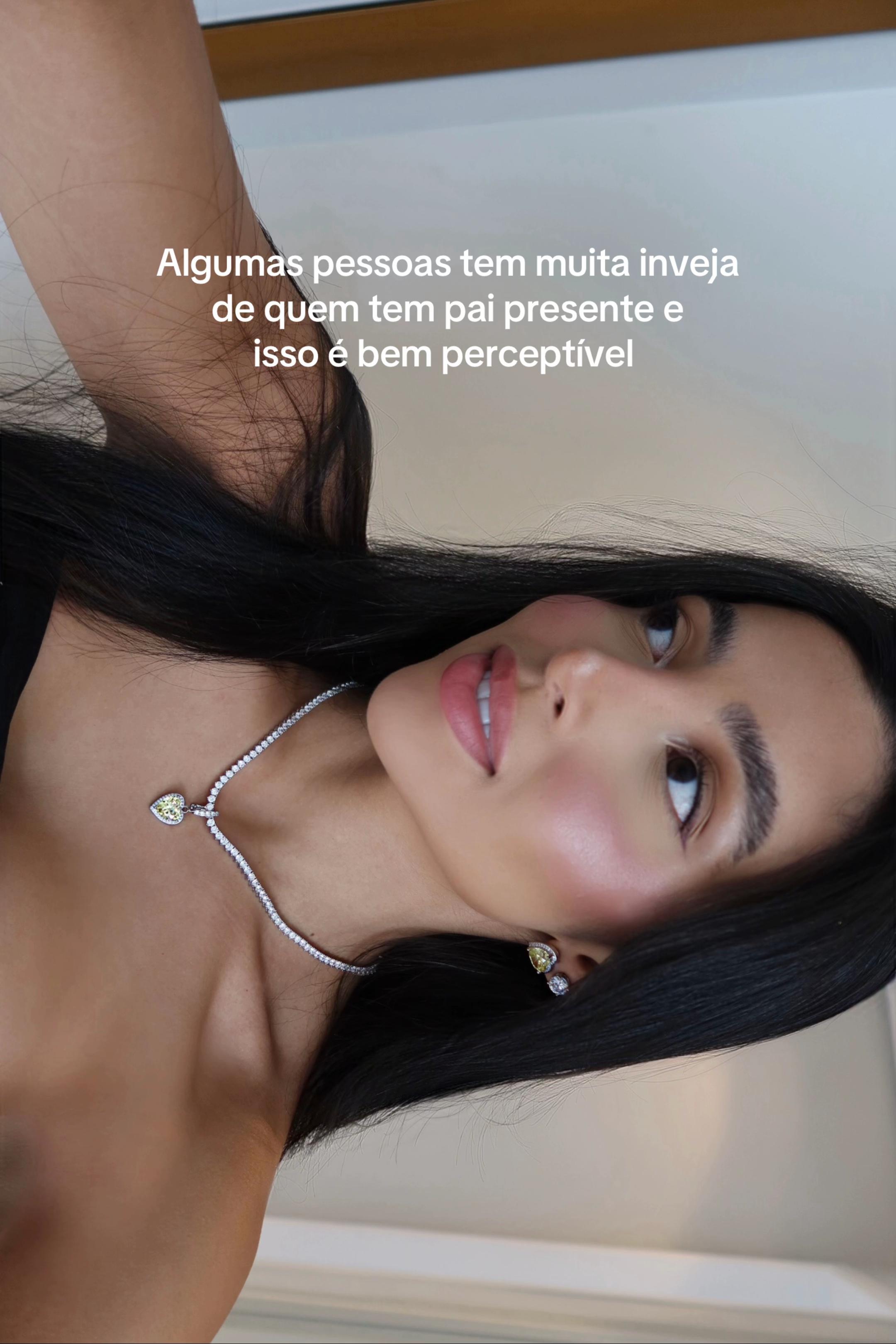 @Julia Mariano