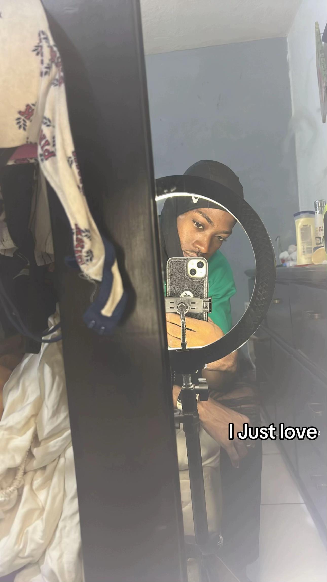 @Lay__.prvvvvv