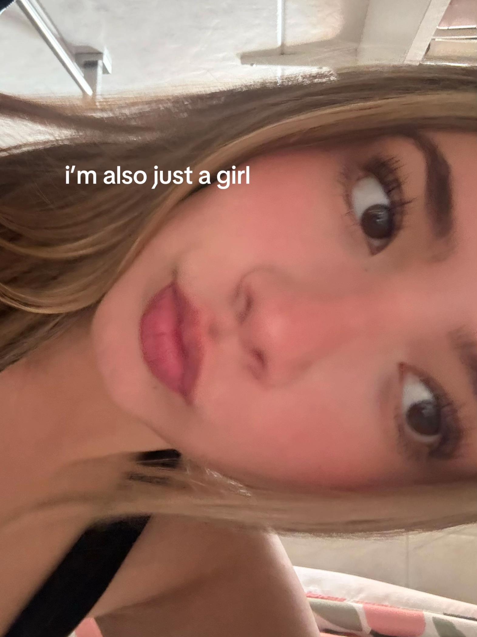 @lauraa