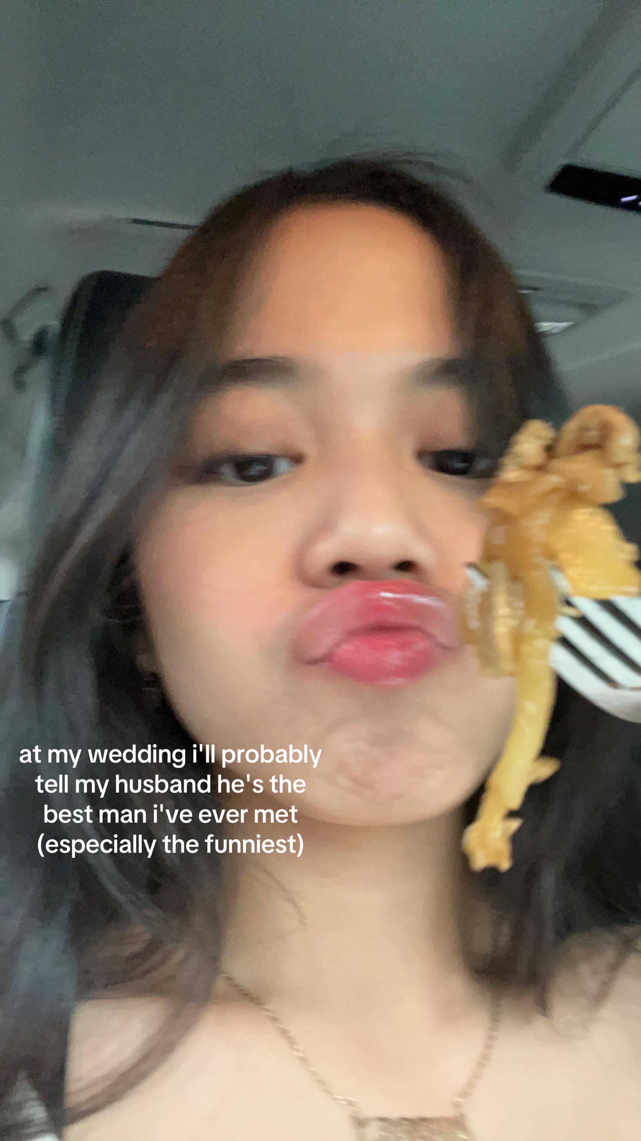 @athayaaaa