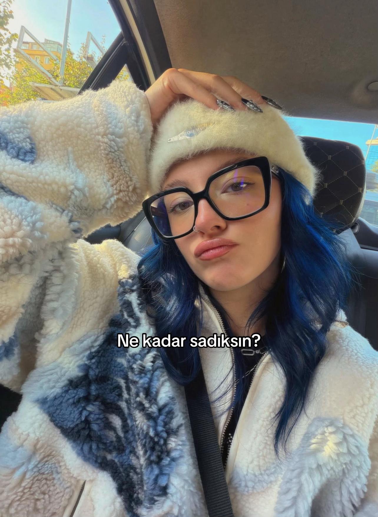 @★