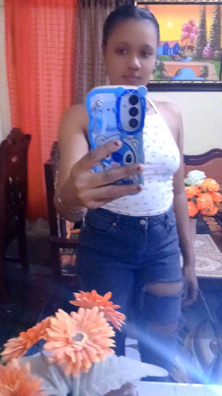 @Kenia05