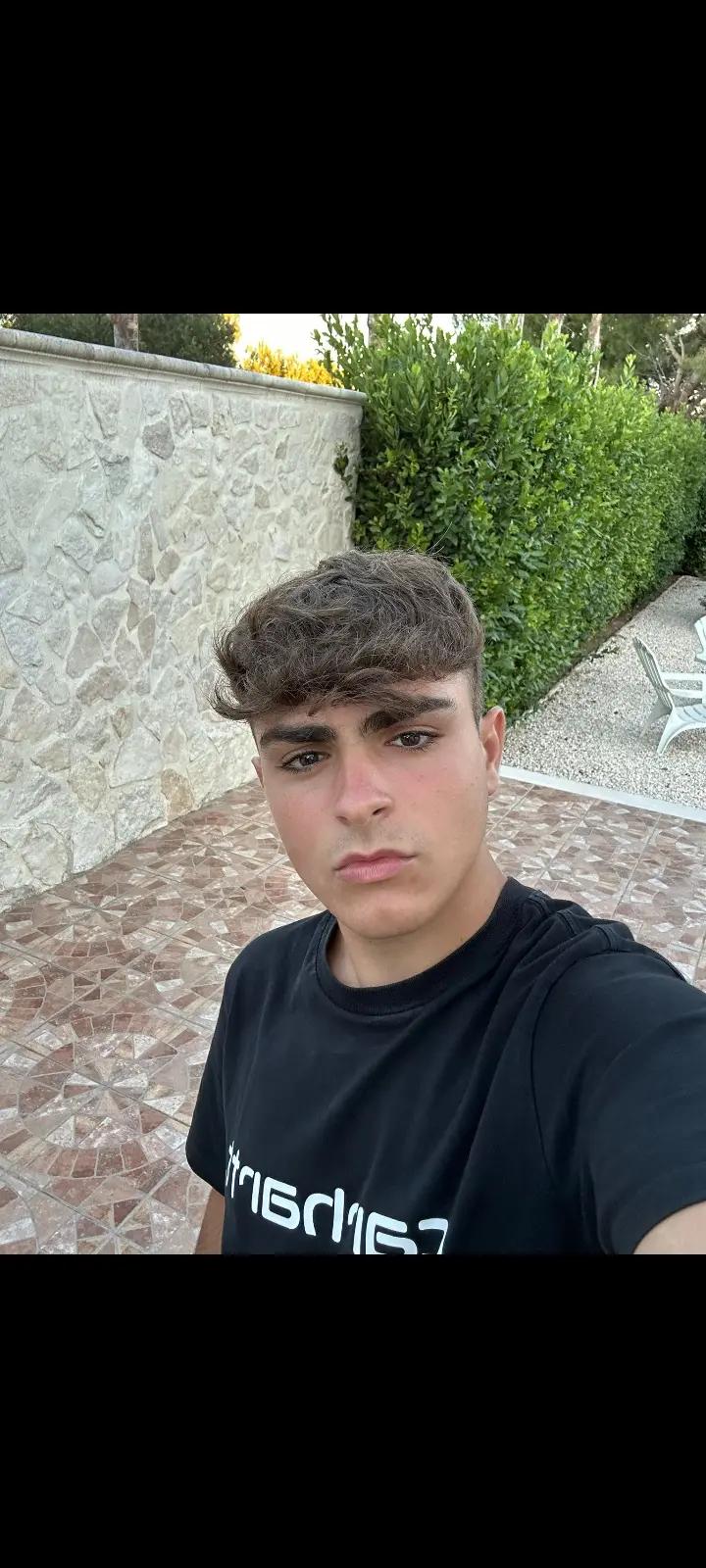 @𝟏𝟕