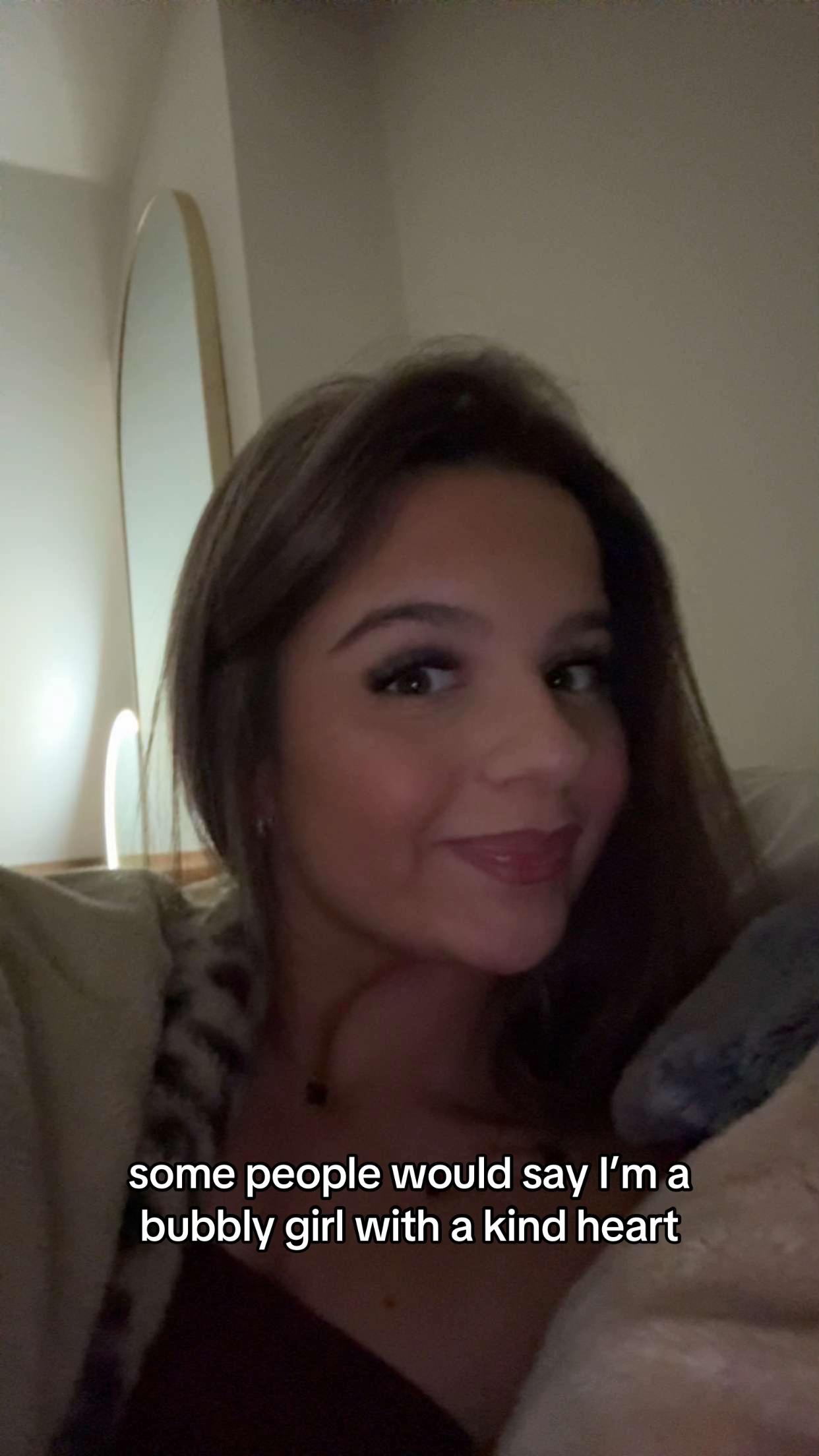 @bella