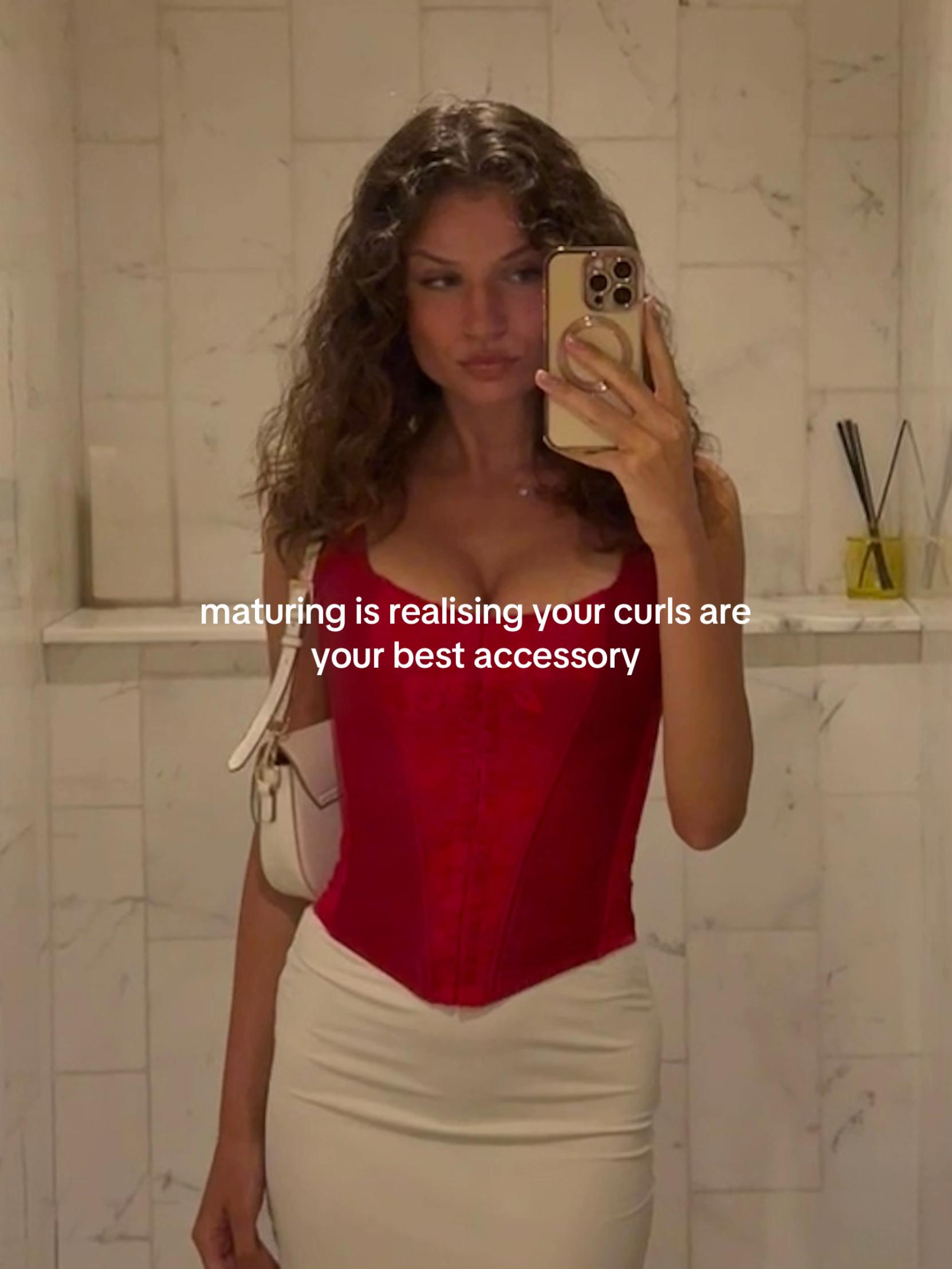 @adabadea_
