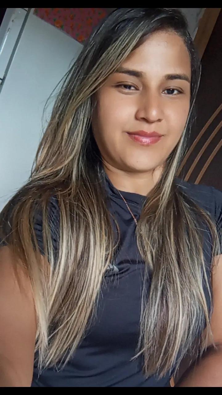 @Tha&iacute;s Silva