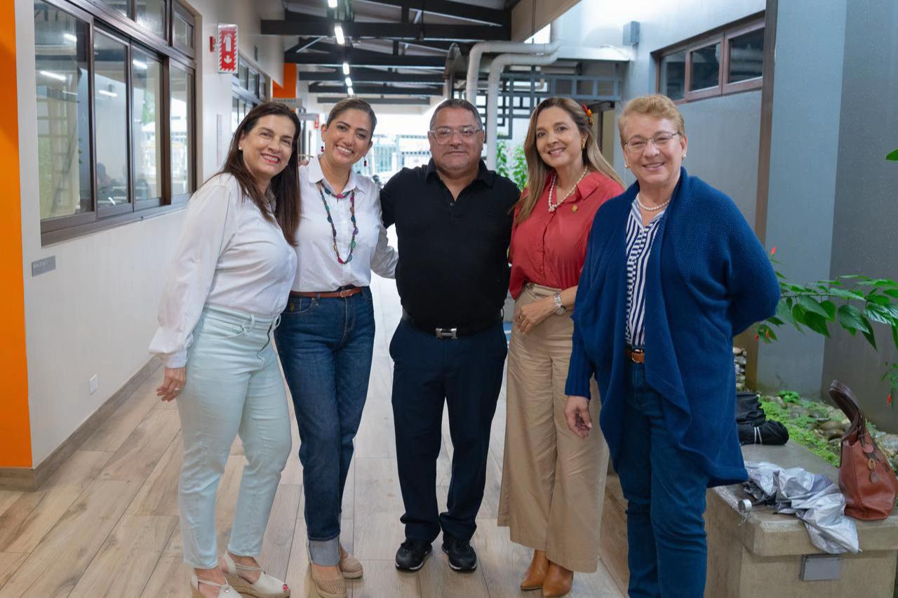 @Marta Eugenia Esquivel