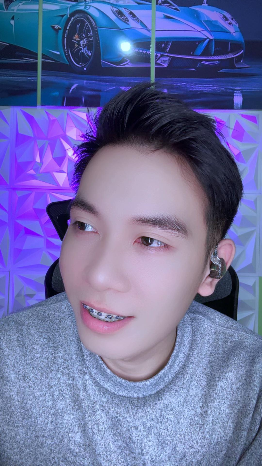 @𝓙𝓐𝓝𝓝𝓘𝓧