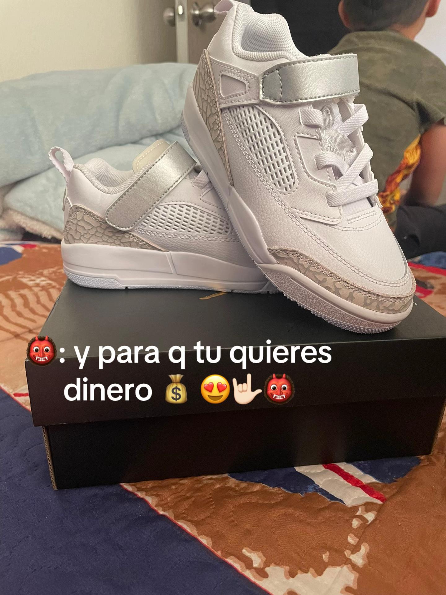 @Dayan Aviña