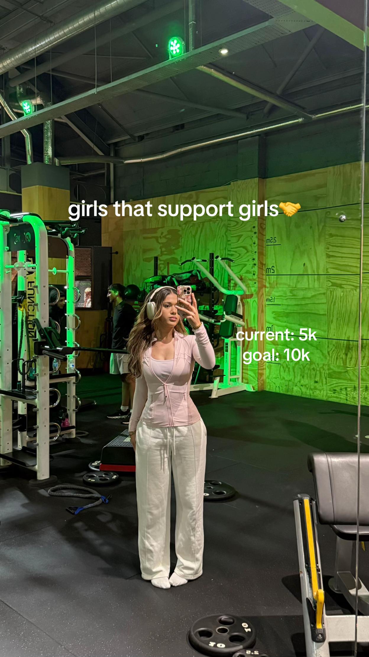 @tiana