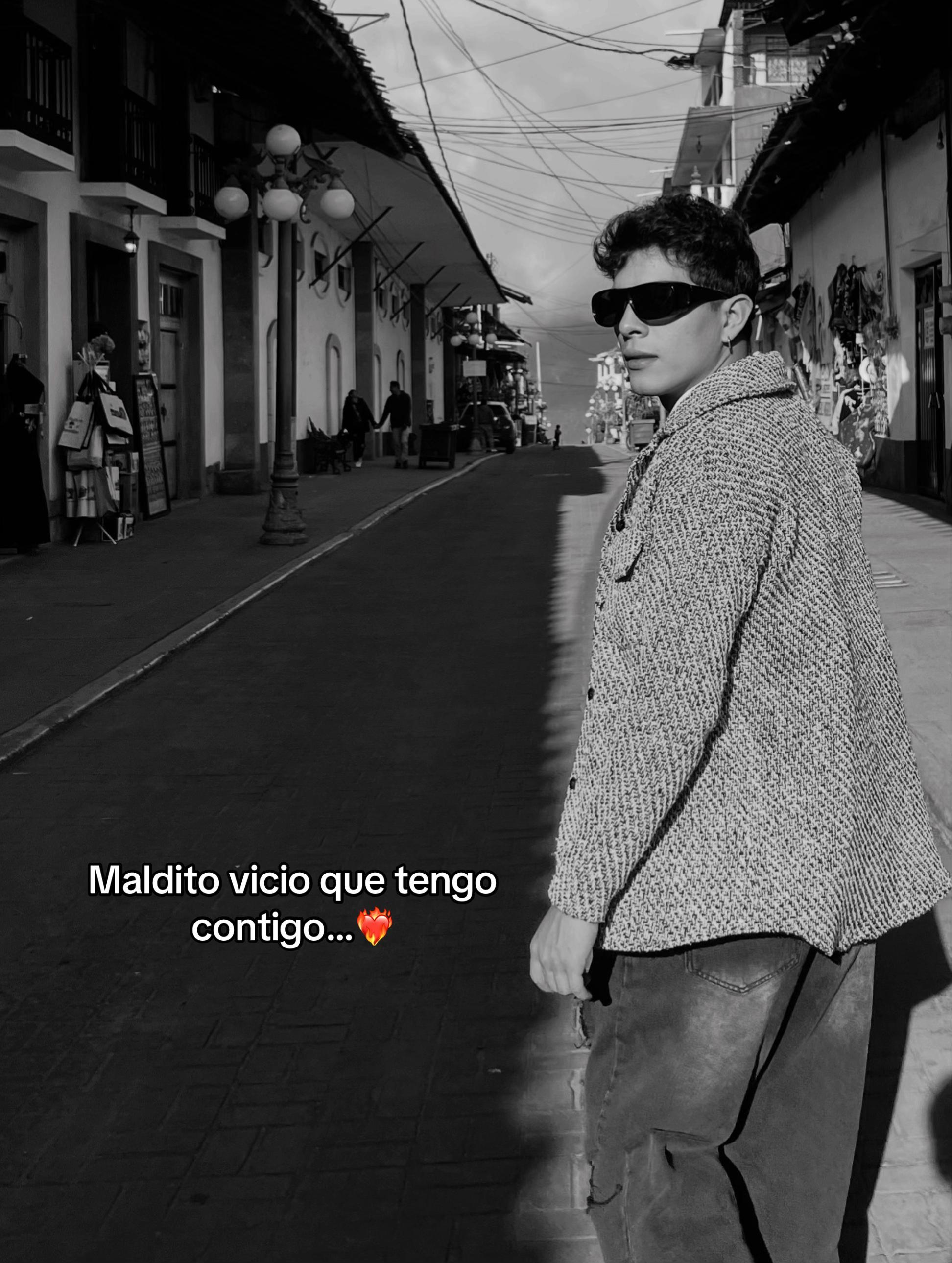 @Santiago!🪼