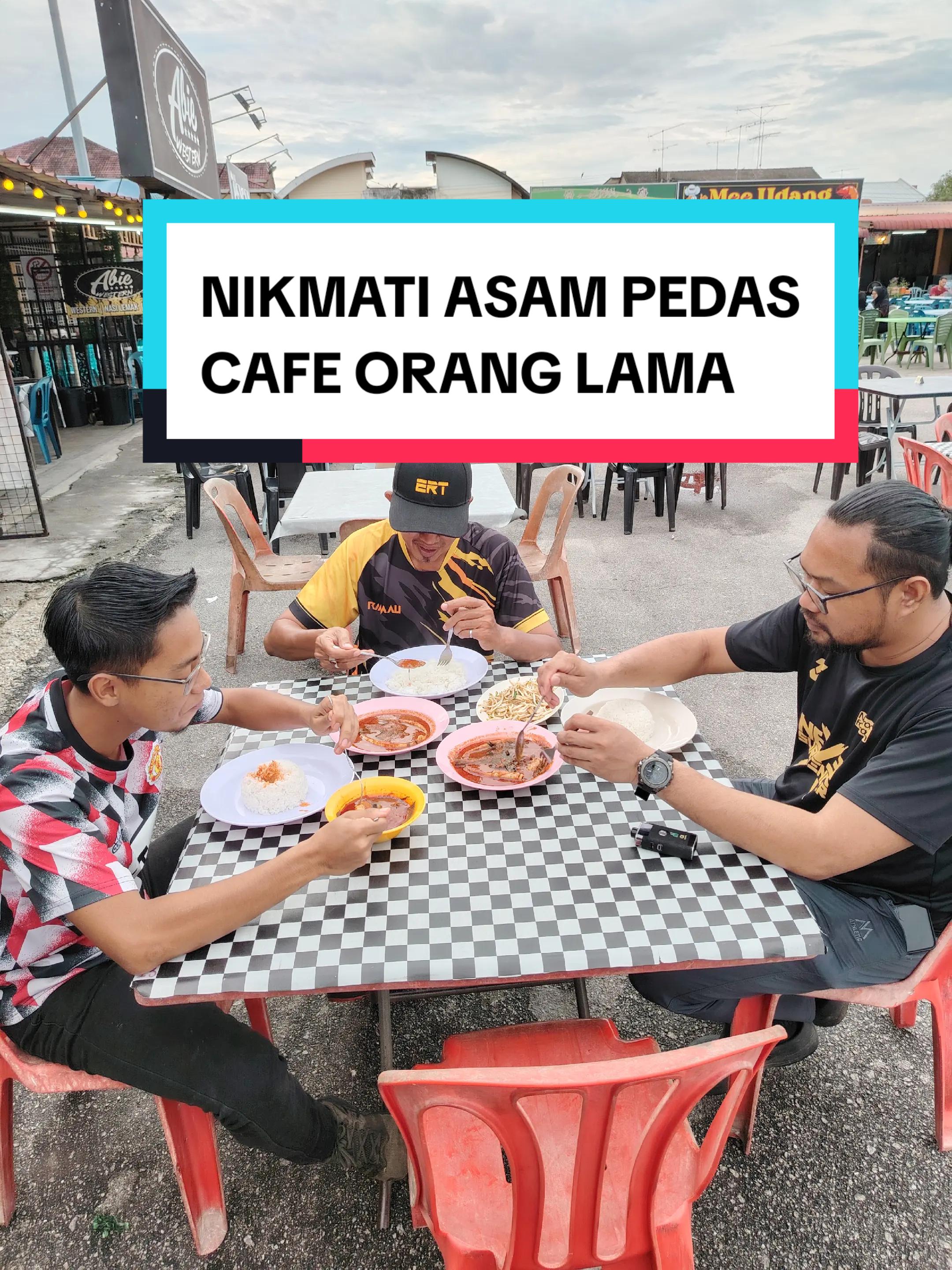 @Cafe Orang Lama