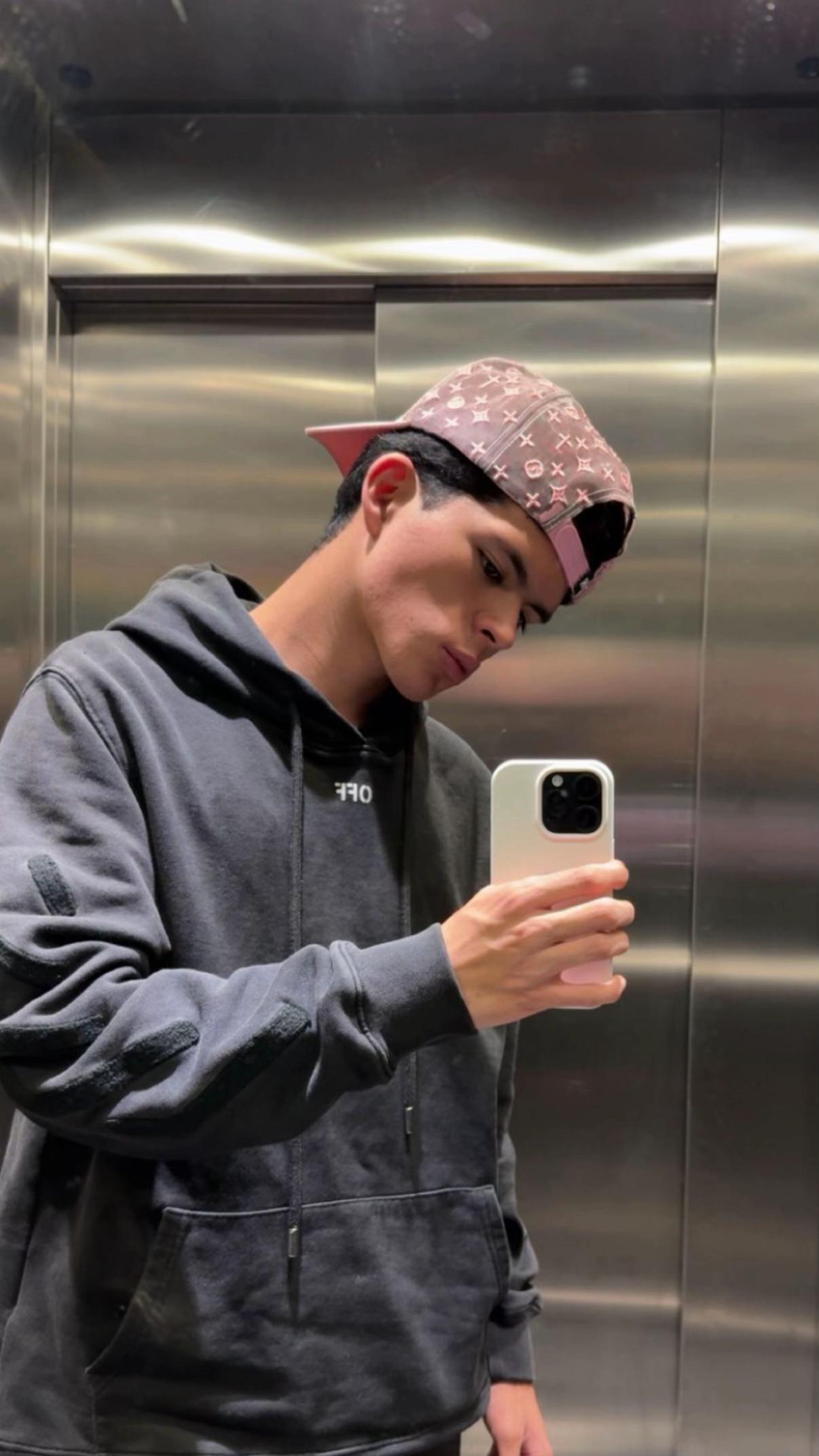 @santiagzzzl