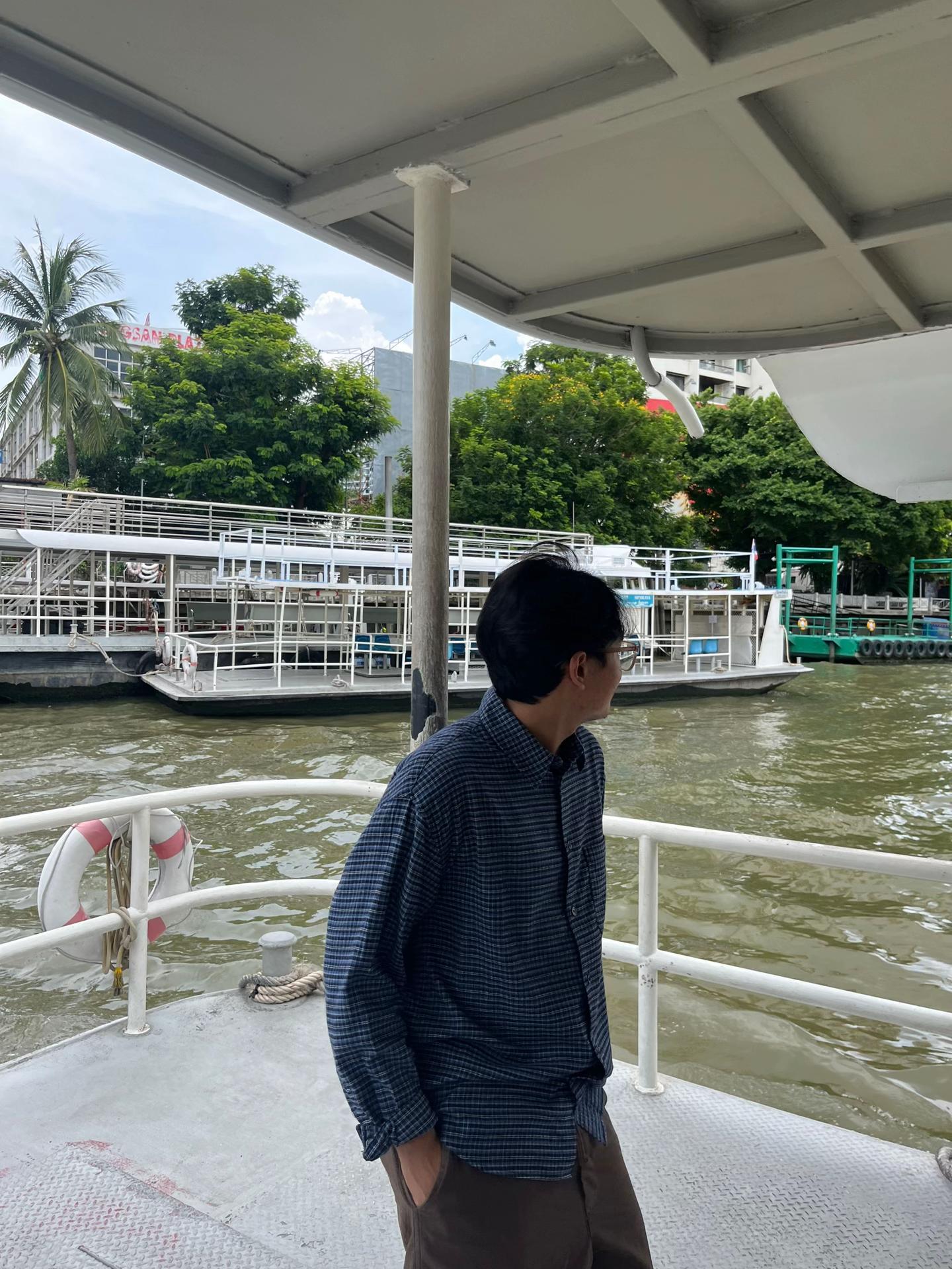 @บัลลังก์