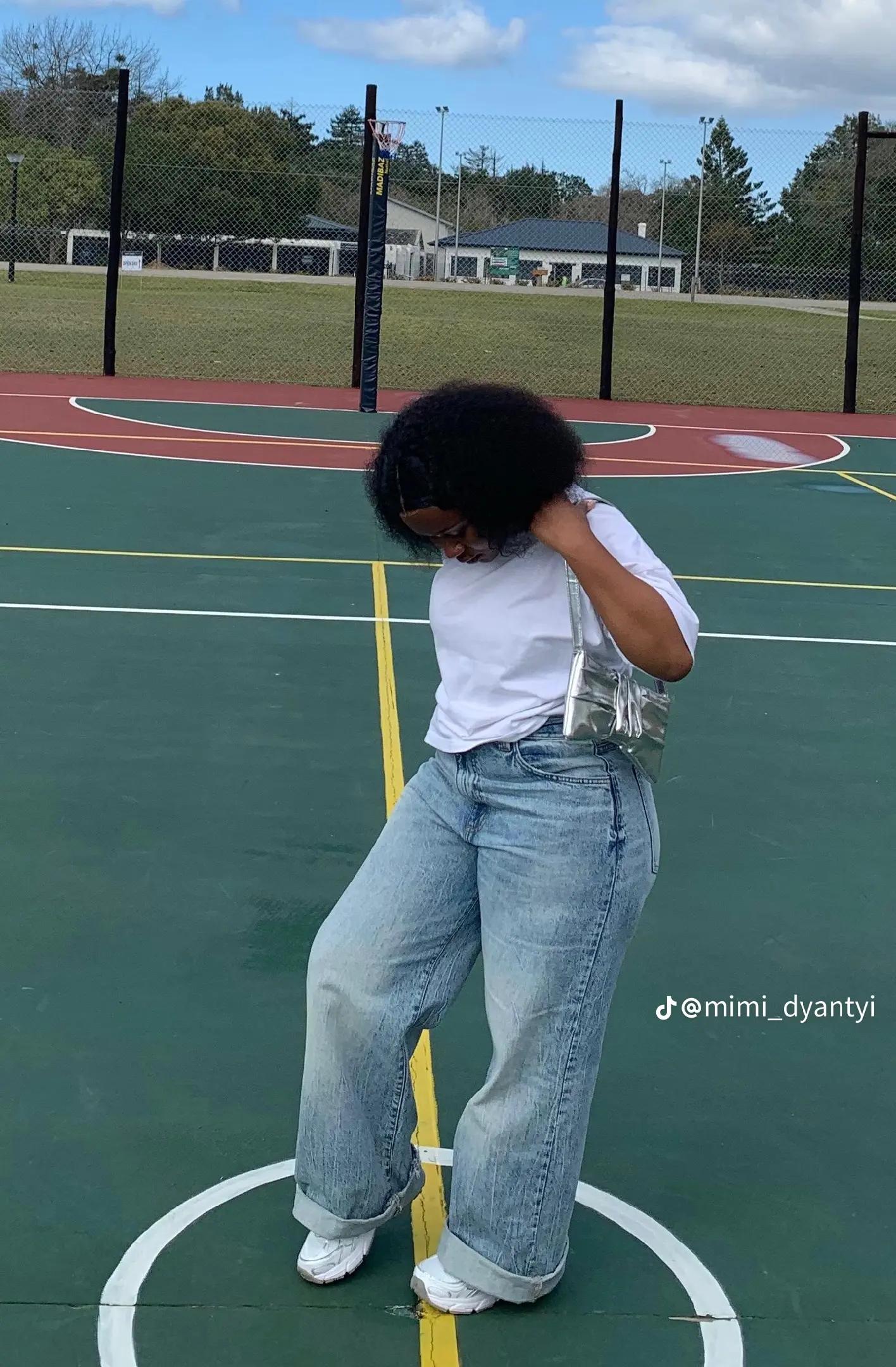 @Livhuwani