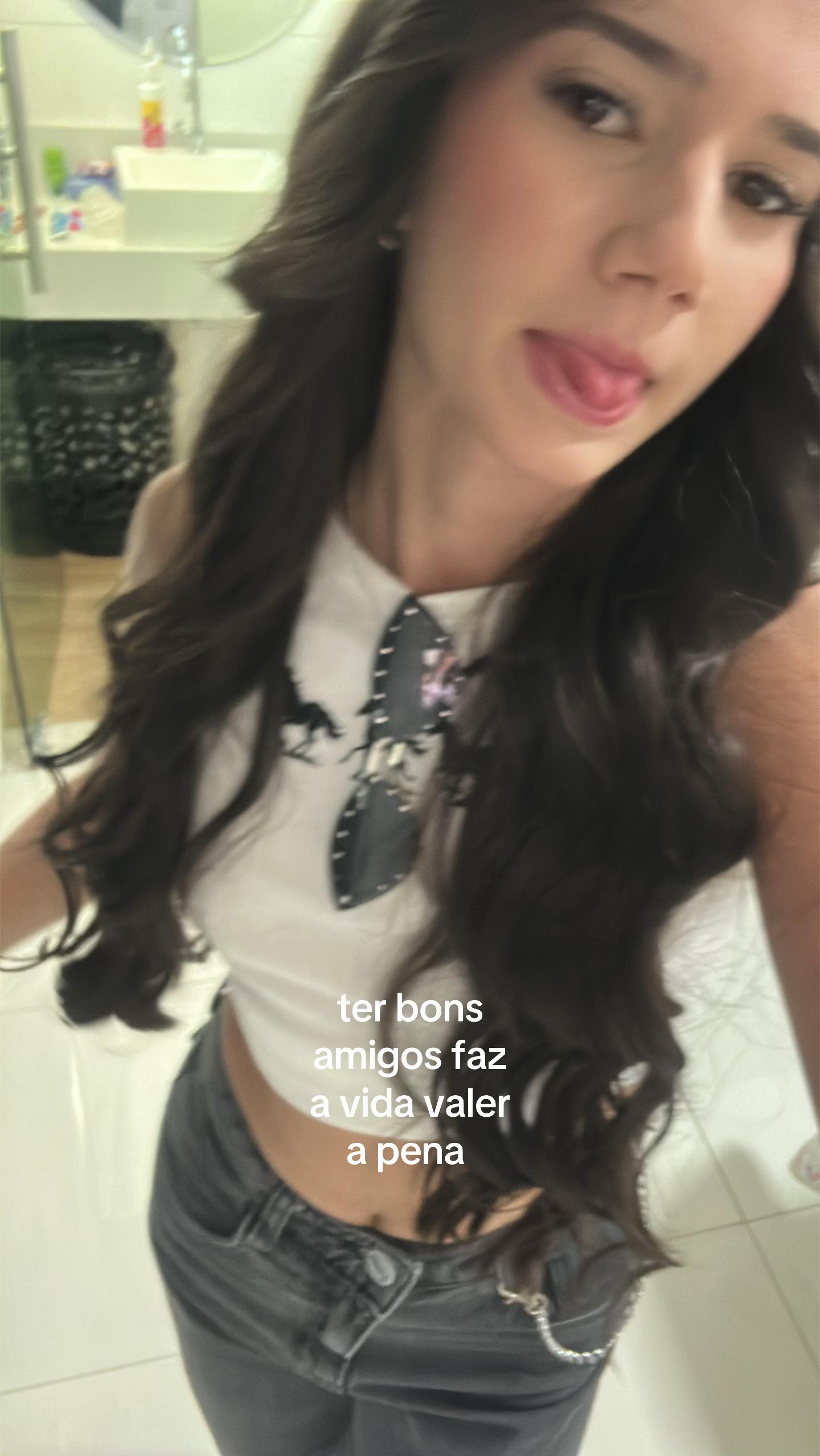 @Raycca Alves