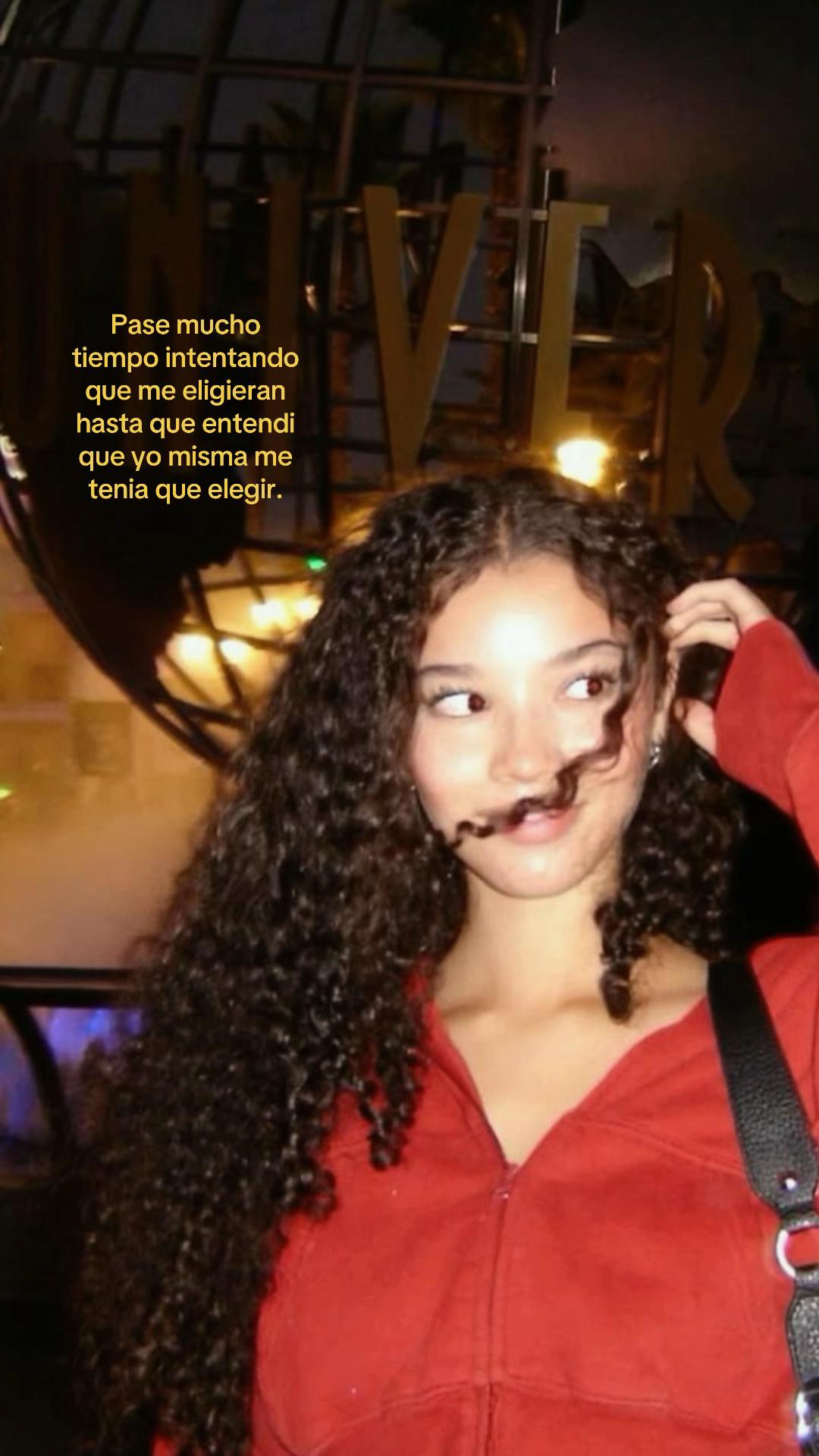 @⋆ sam 💫