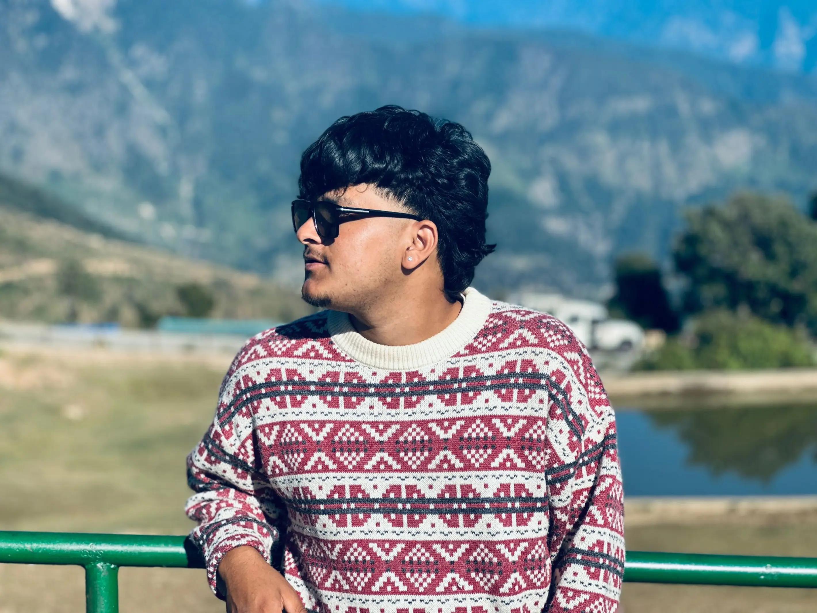 @Kumar_Bohara👑