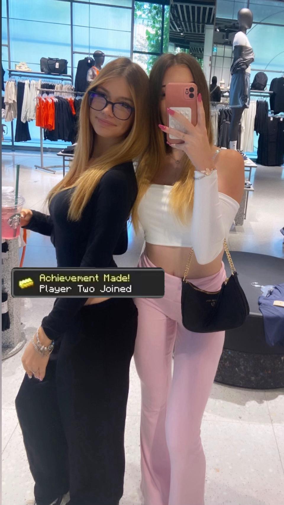 @๐๐บ๐๐๐
๐
๐บ