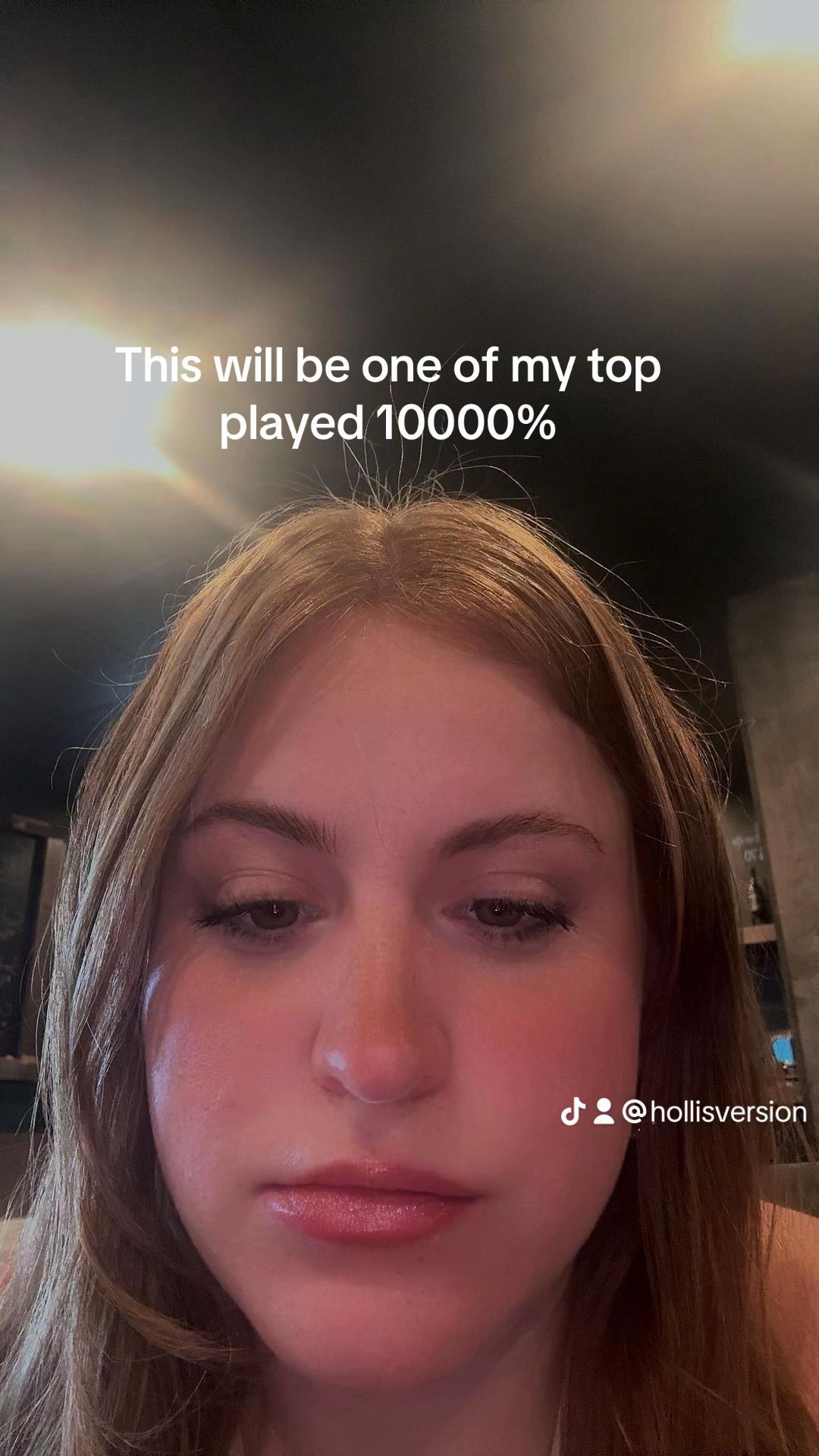 @HOLLI