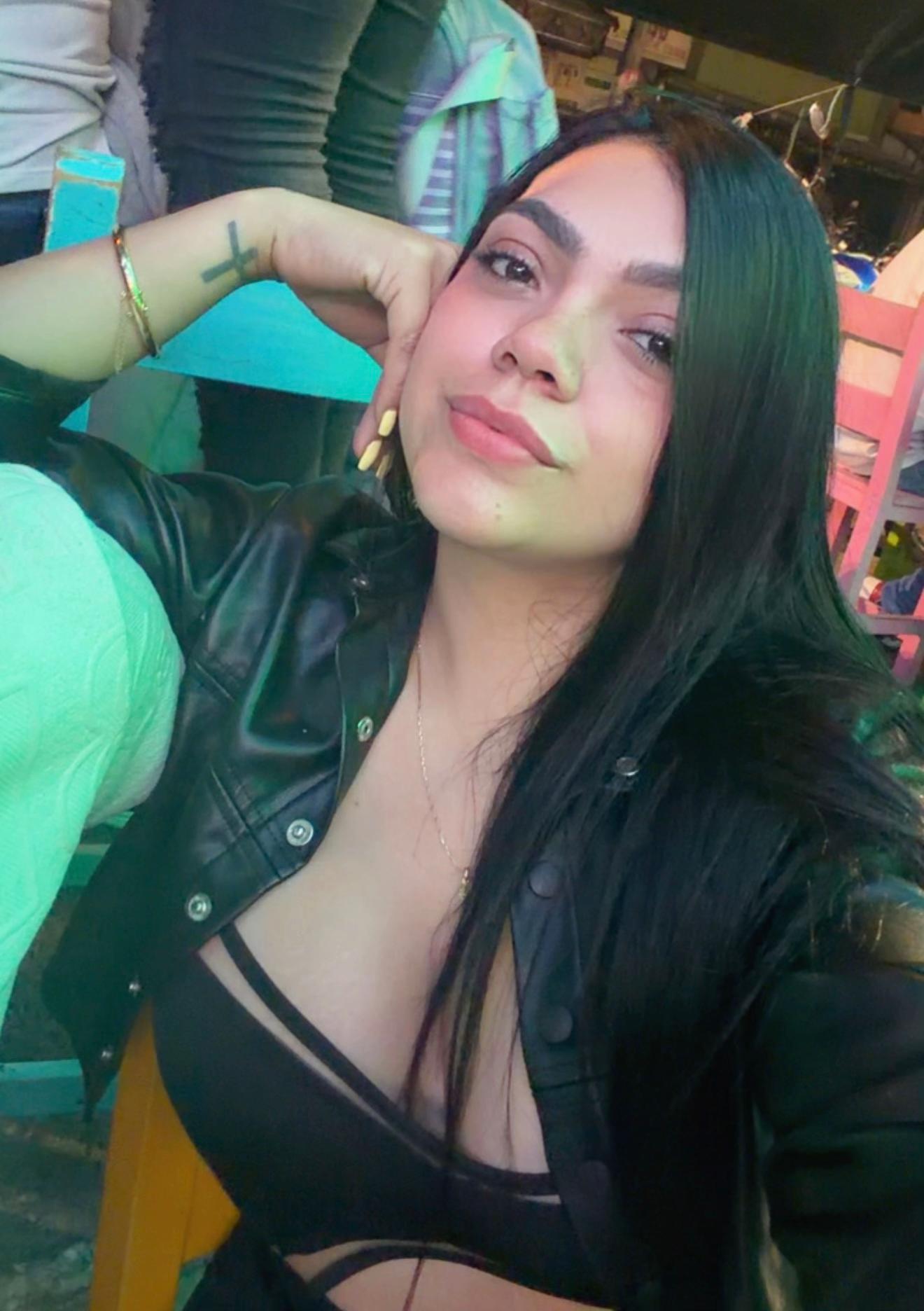 @Elena Henao.