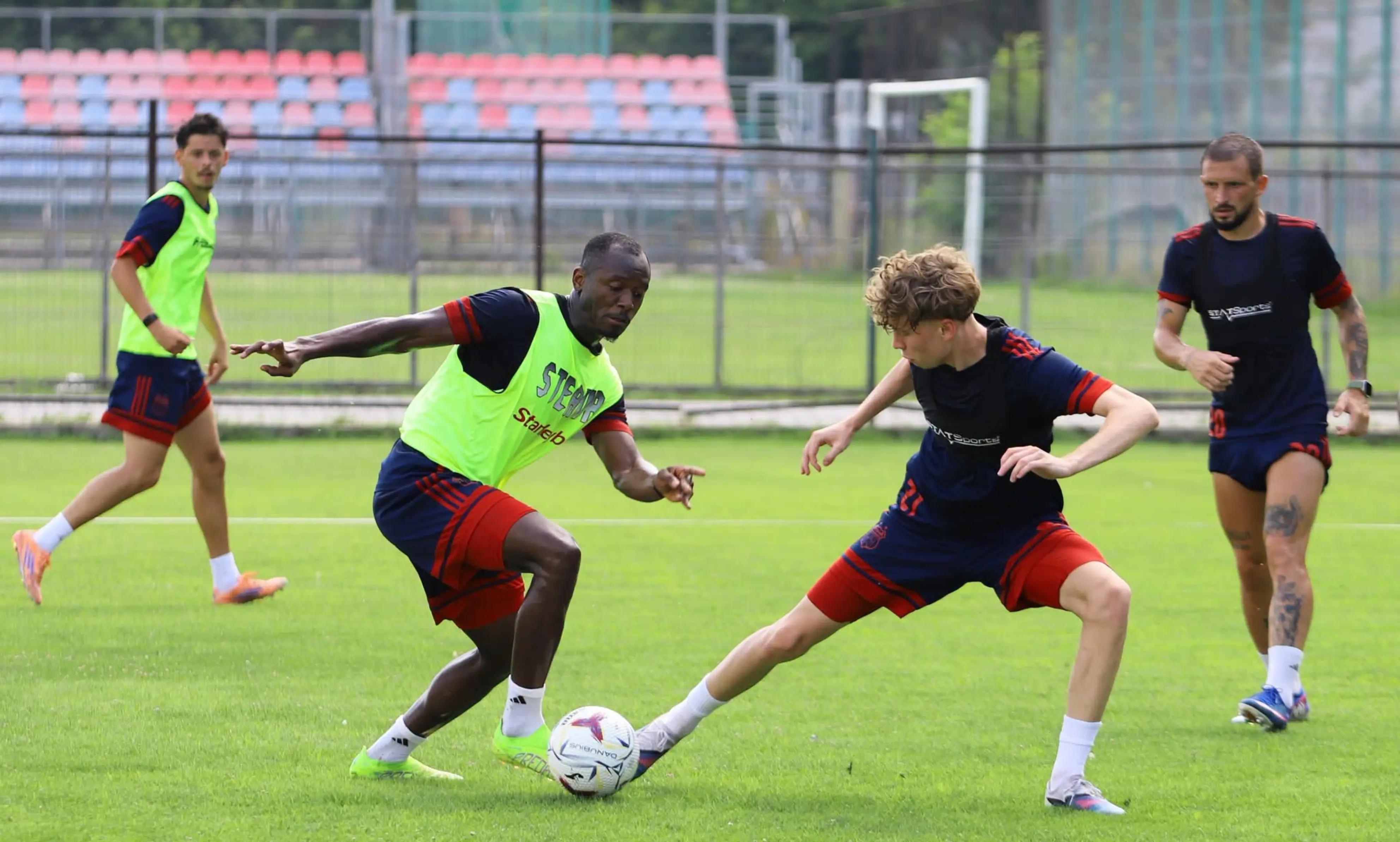 @Steaua București