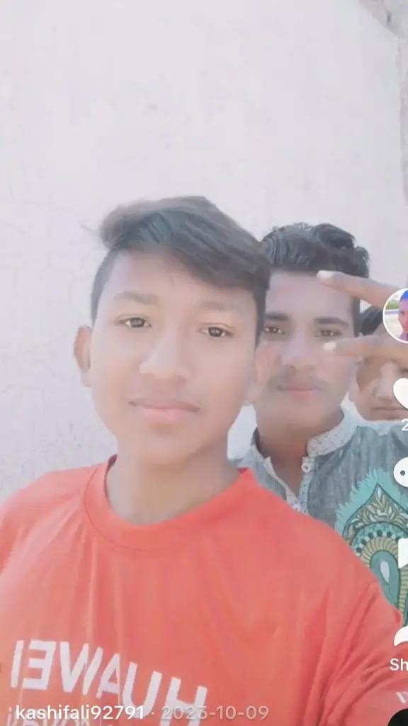 @user31882550428