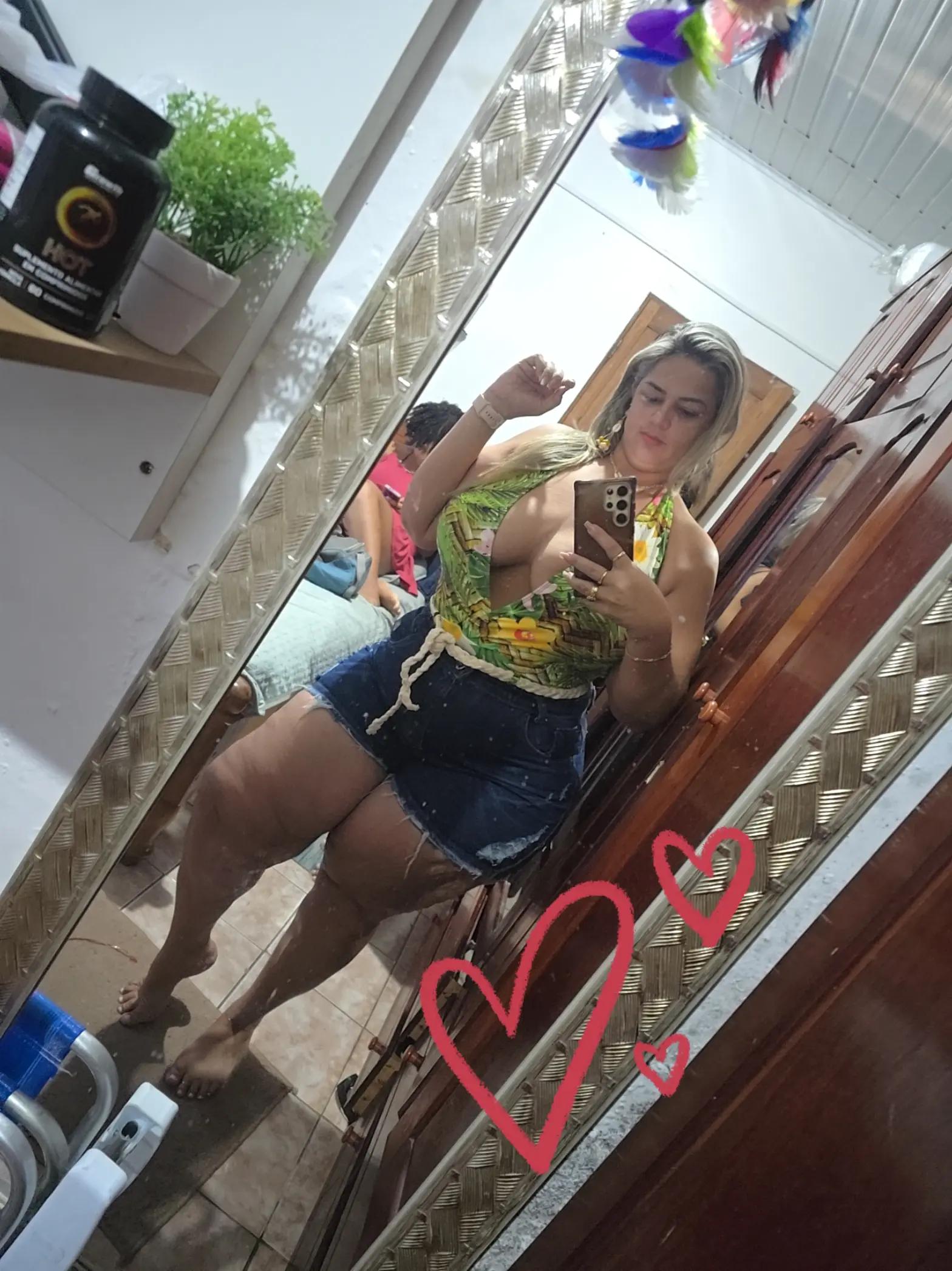 @Monique Rabelo.