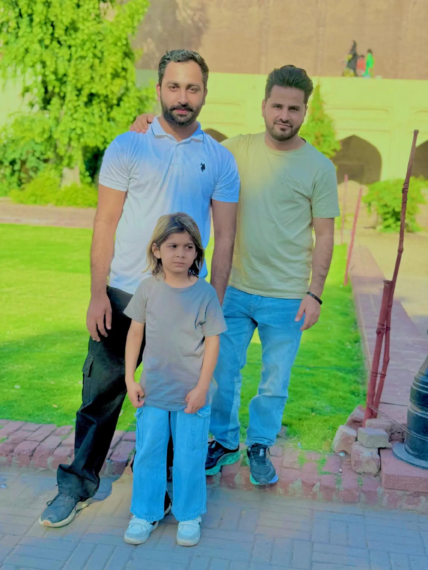 @Mr sialkoti sheikh 😎
