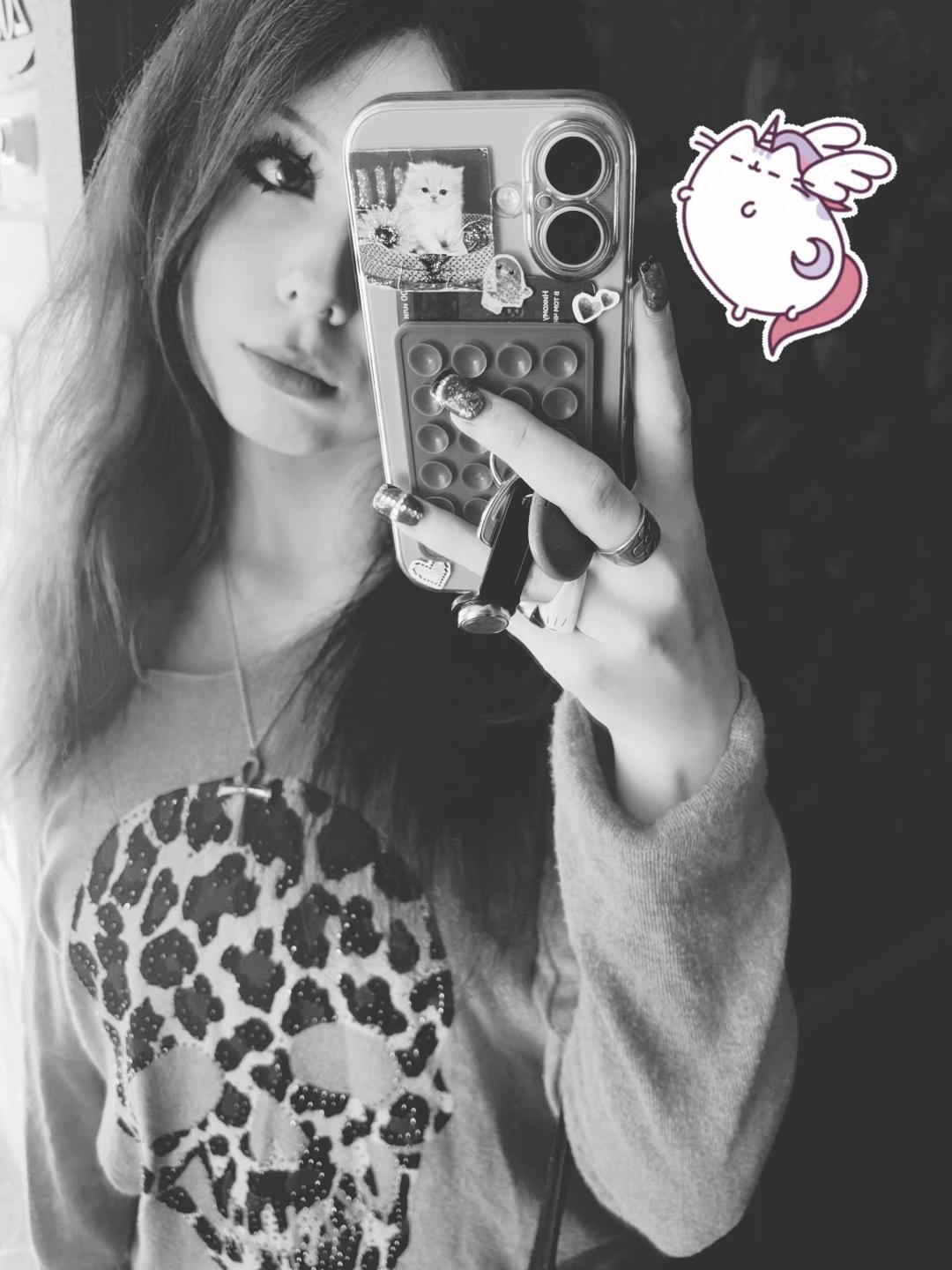 @millbënsèjlaali//ひ