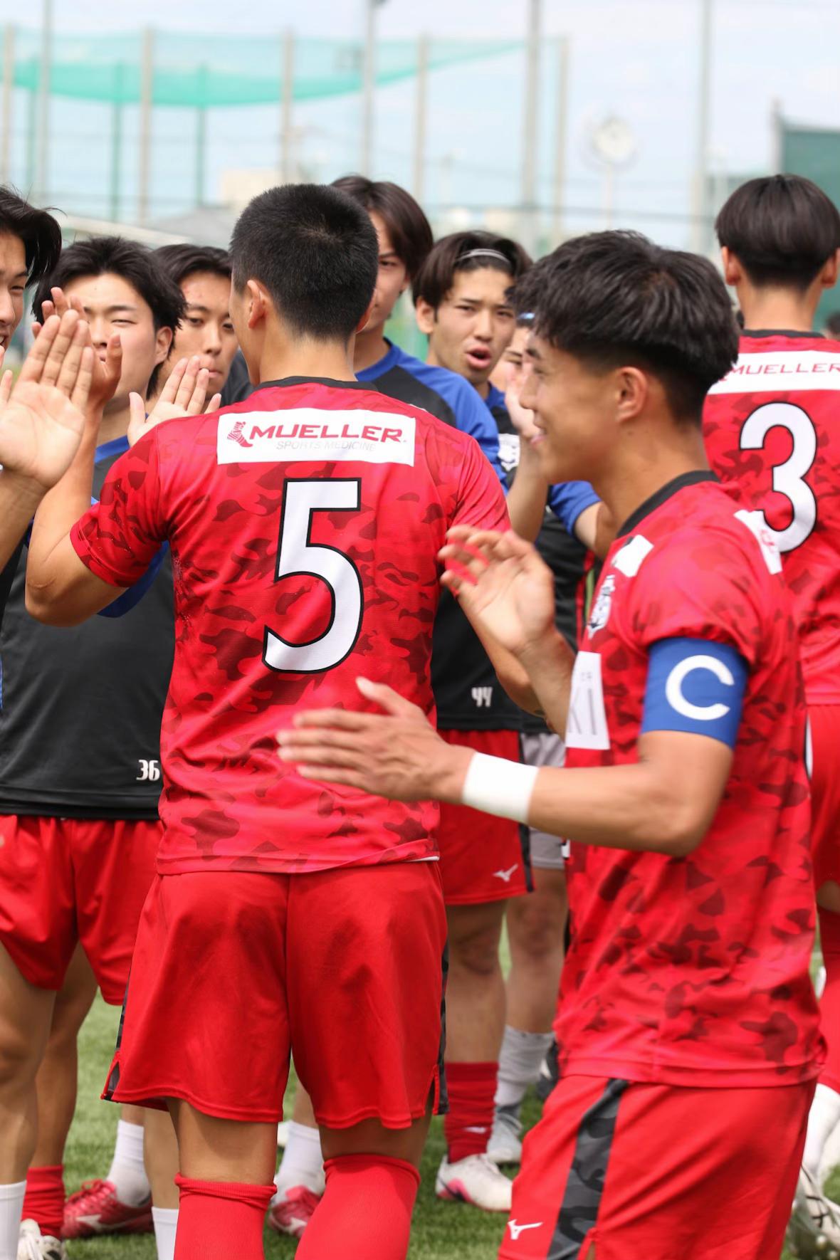 @しゃくれ大学生🗿⚽️
