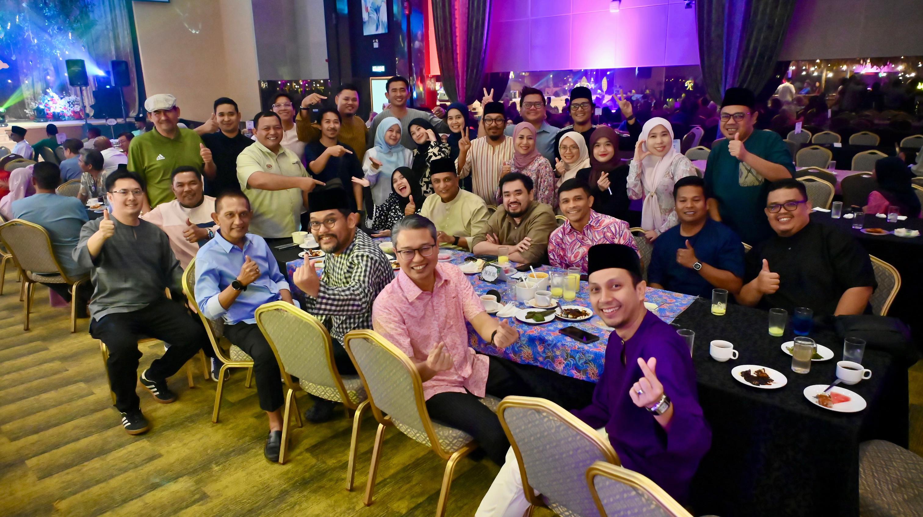 @Muhammad Iqram Amran 🇲🇾